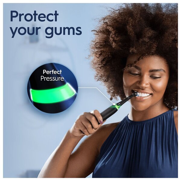 „Oral-B iO Series 3s“ elektrinis dantų šepetėlis, juodas