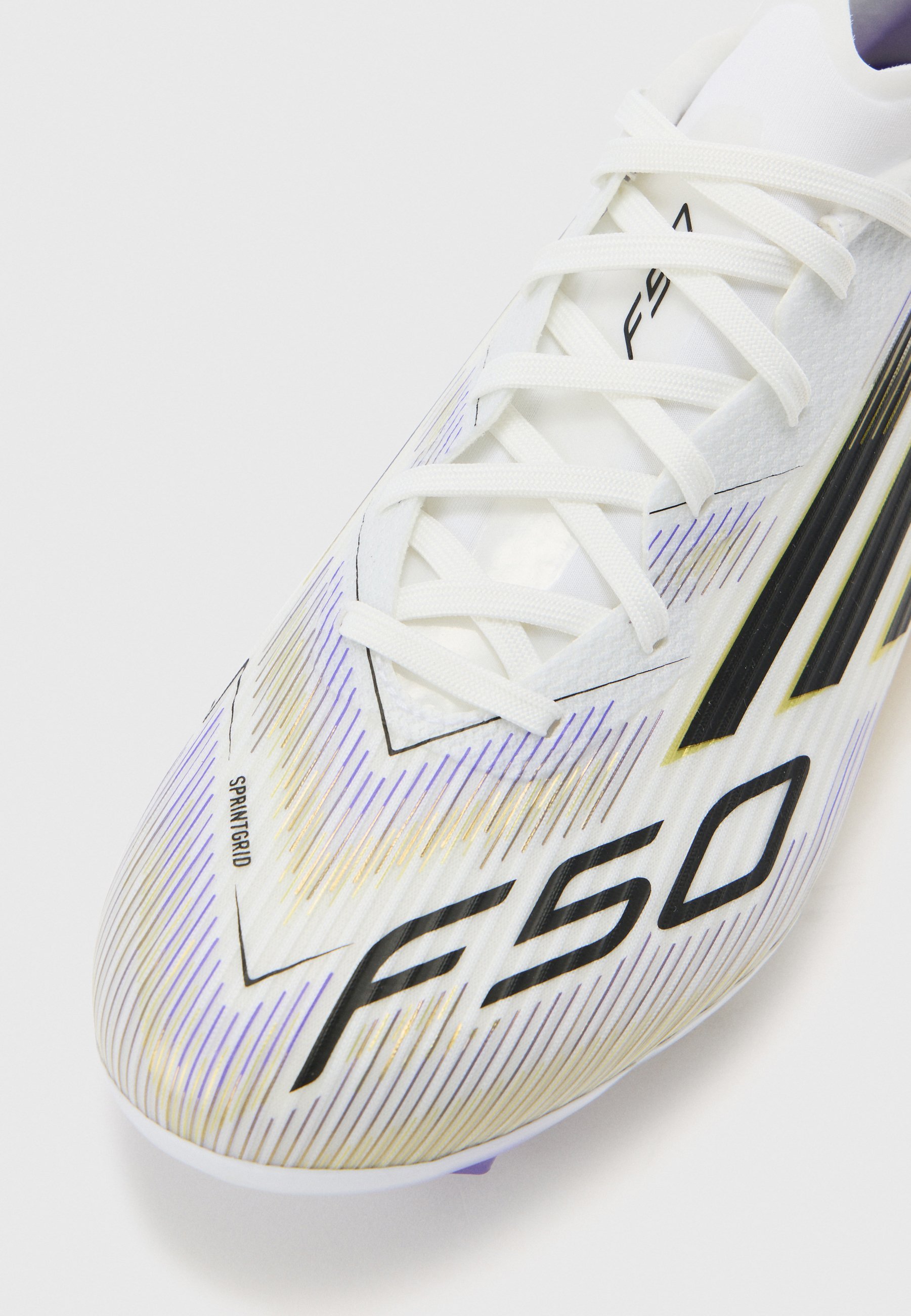adidas Performance F50 LEAGUE FG/MG - Chaussures de football pour terrain ferme - blanc/noir/doré