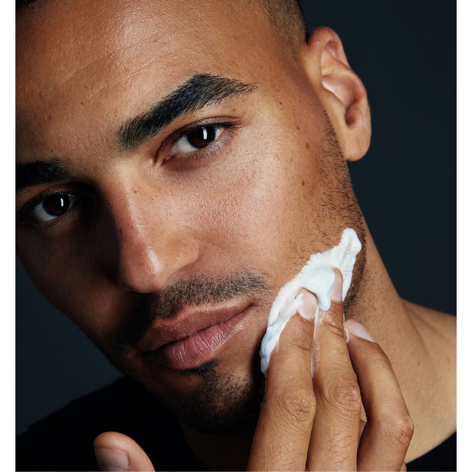 Nivea Men hidratantna pjena za brijanje za muškarce 200ml Protect Care Men