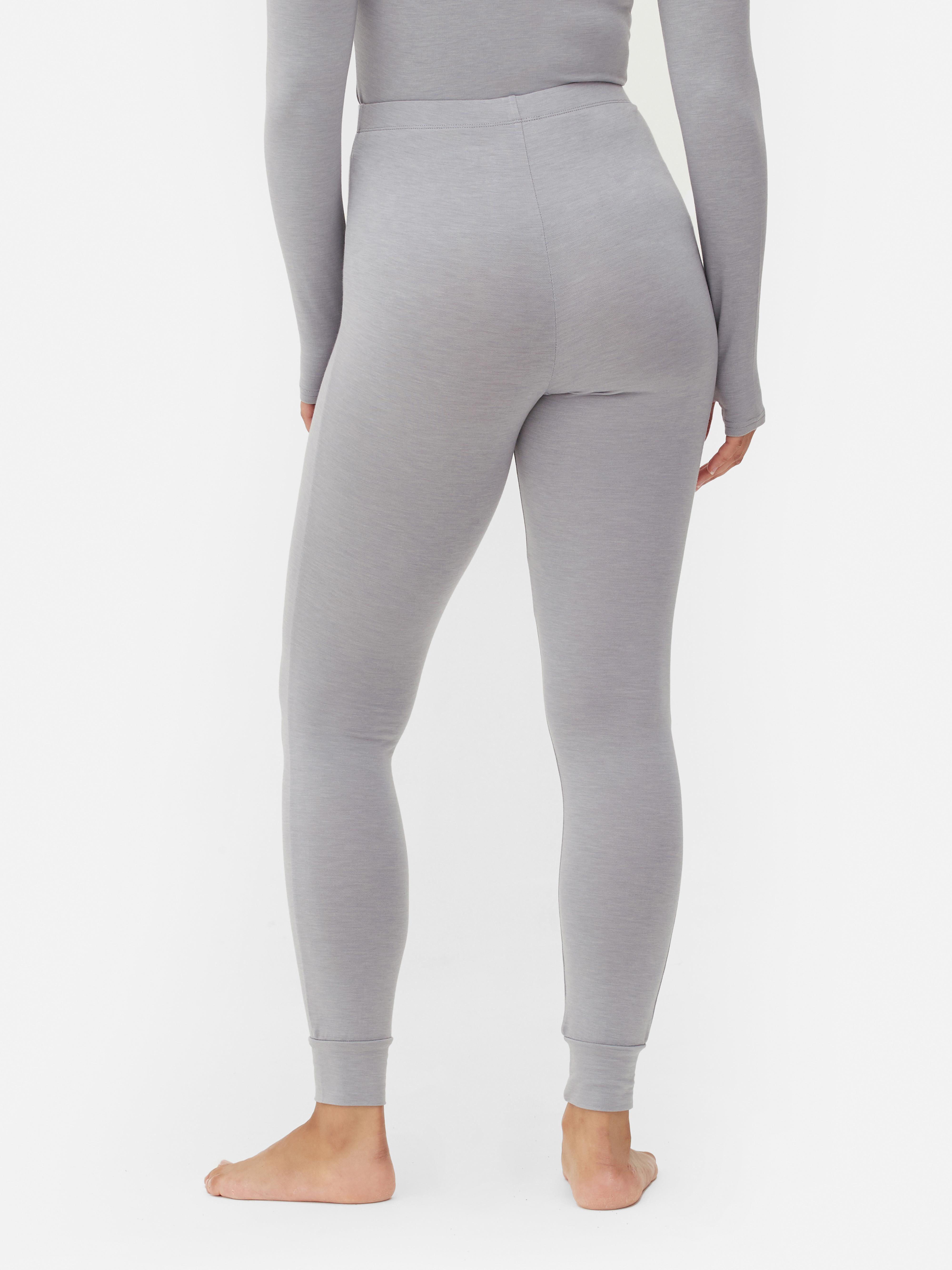 Thermoleggings mit Bündchen an den Knöcheln. Diese Thermoleggings sind die perfekte Basisschicht für kältere Tage.