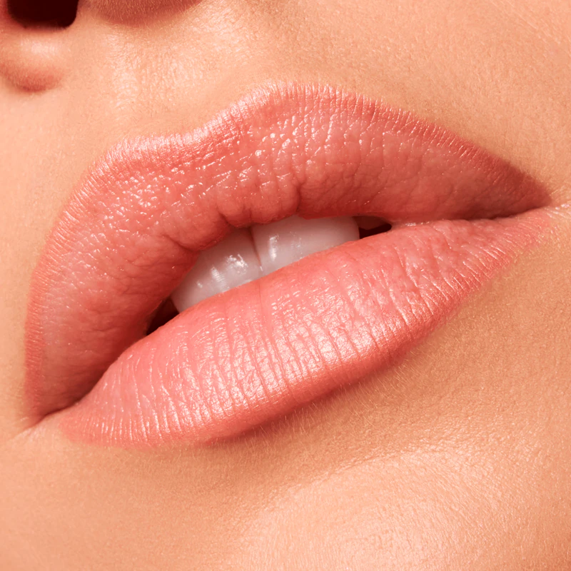 essence Soft & Precise Lipliner