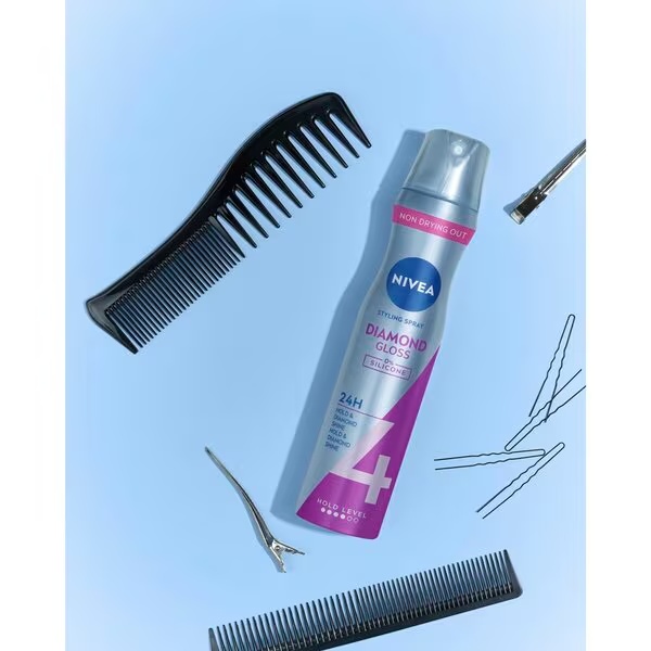 NIVEA Diamond Gloss Care Hold 4 veidošanas matu laka<br>250ml