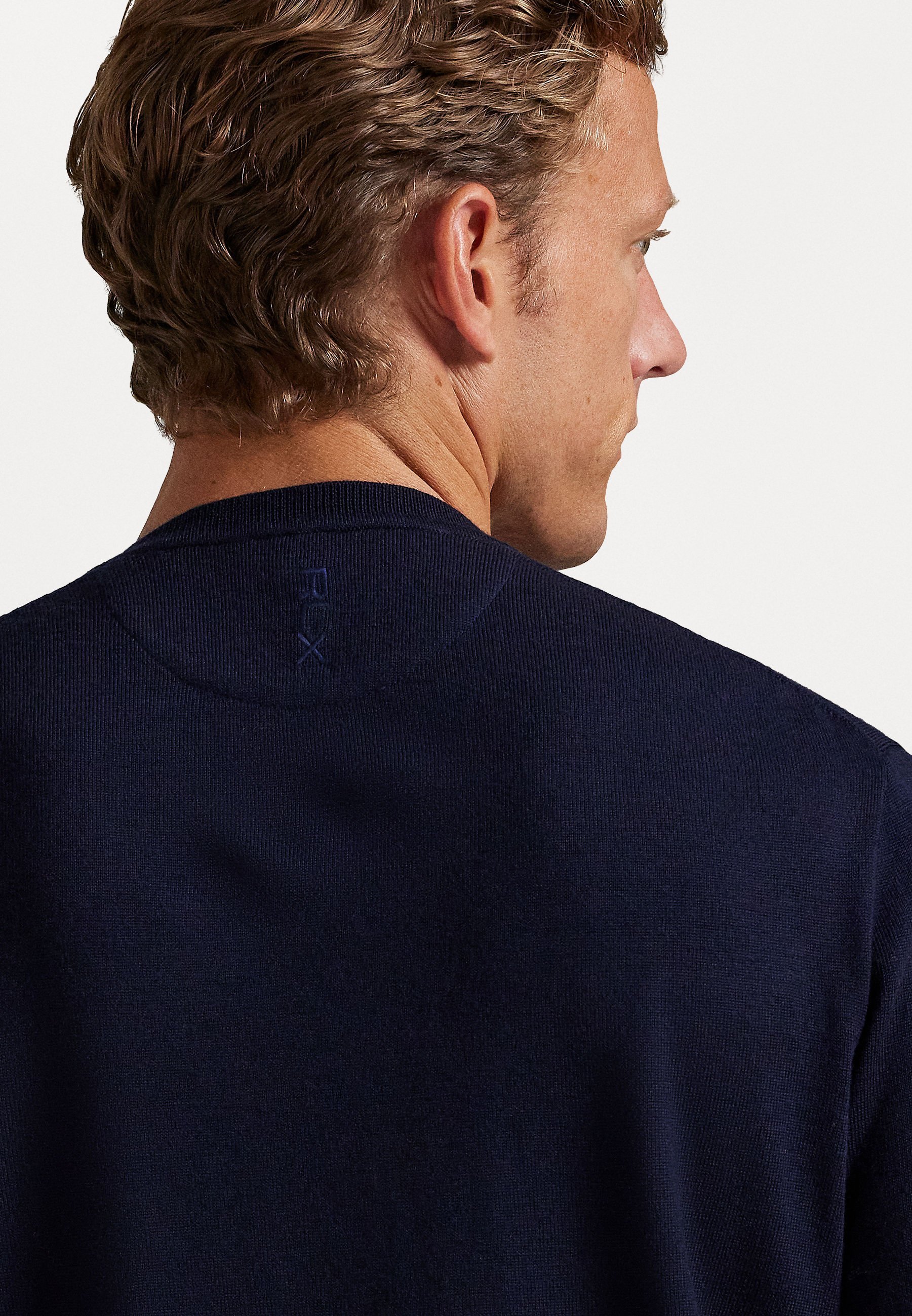 Polo Ralph Lauren PERFORMANCE V formos iškirptės megztinis - Megztinis - rafinuoto tamsiai mėlyno