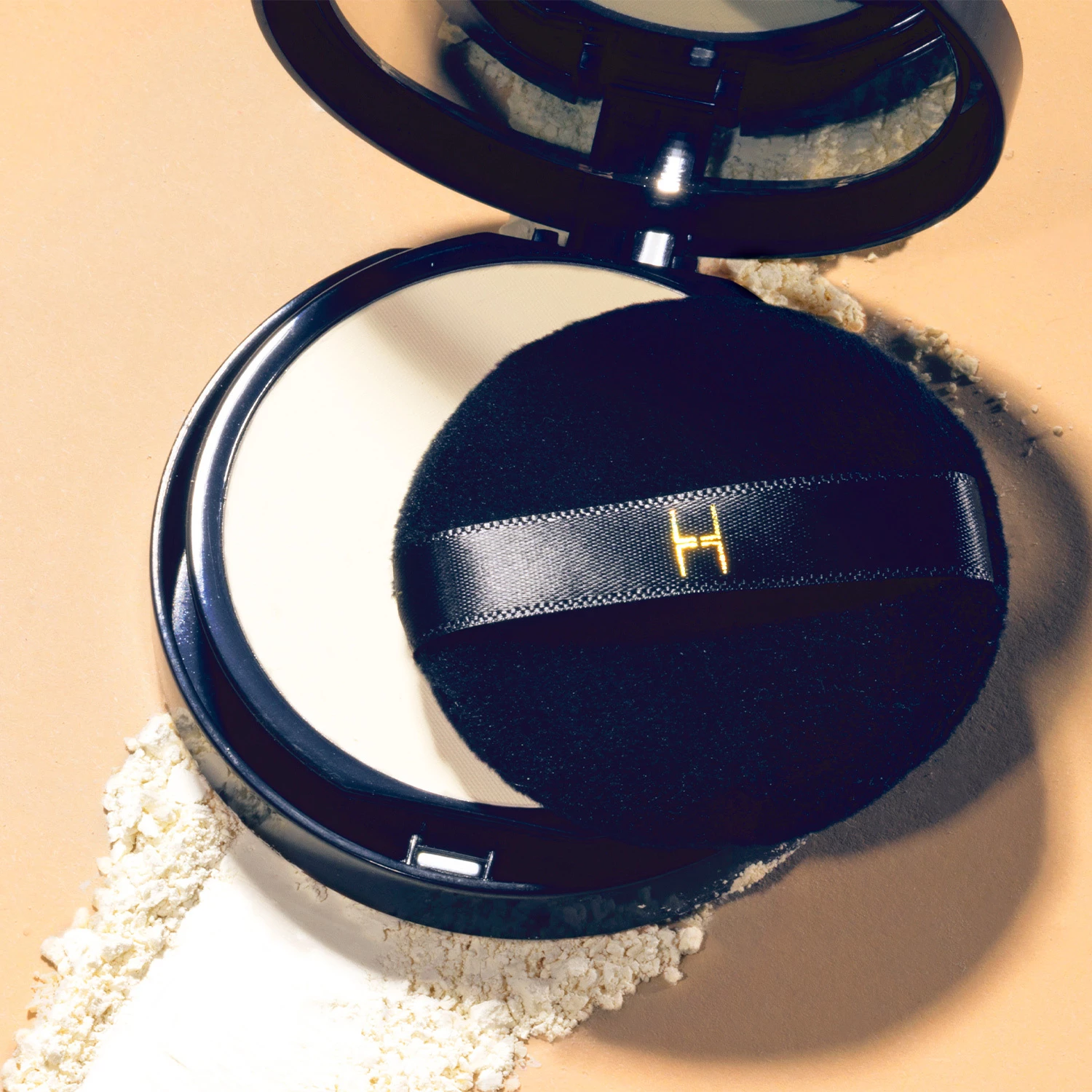 Pudră absorbantă translucidă - LH cosmetics