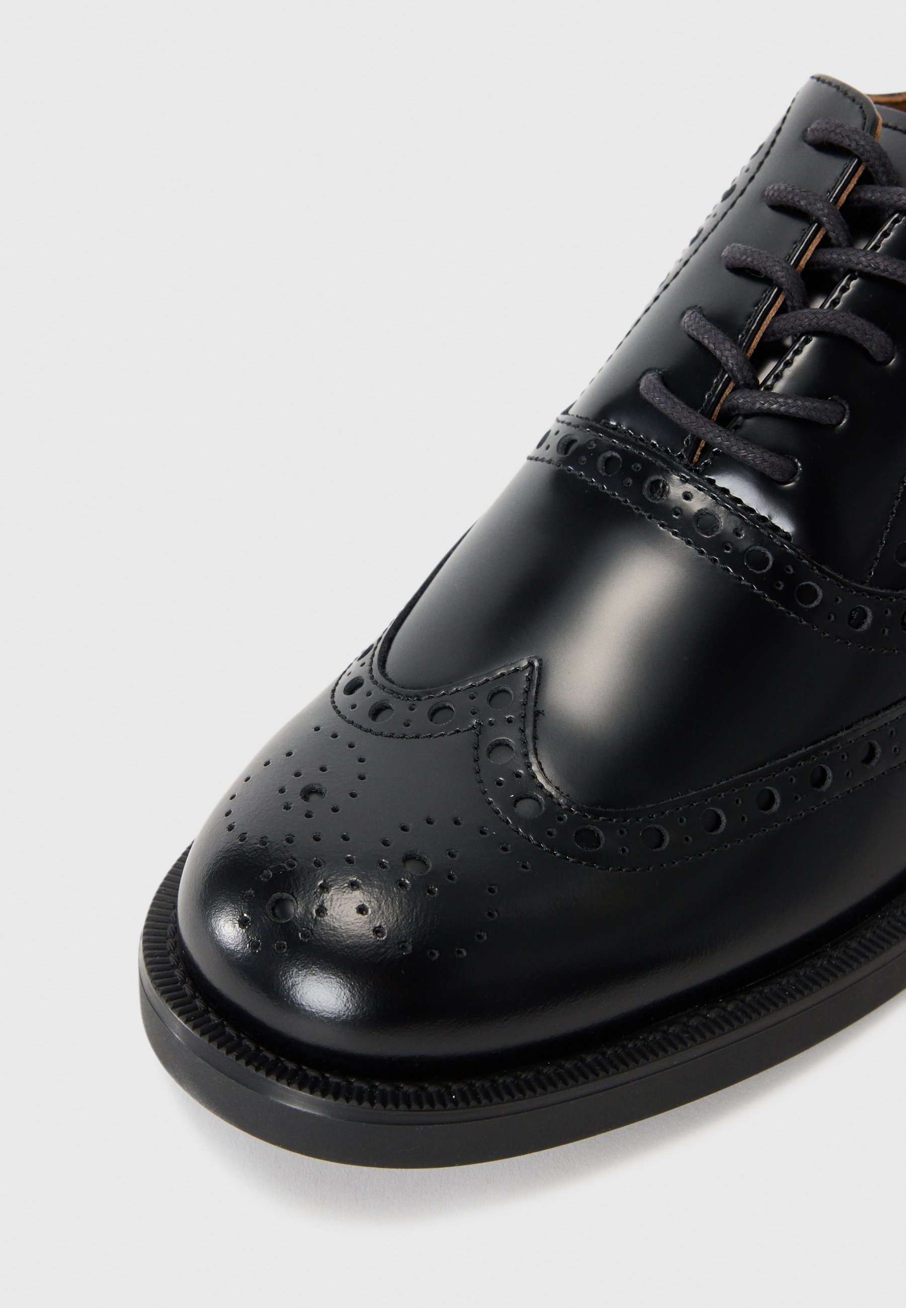 Tommy Hilfiger VOGUE - Elegante veterschoenen - zwart
