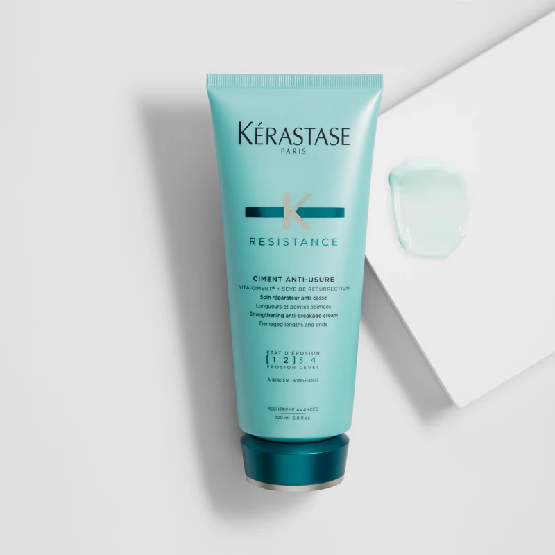Kérastase Résistance Ciment Anti-Usure: cuidado intensivo para cabelos danificados e enfraquecidos com pontas duplas.