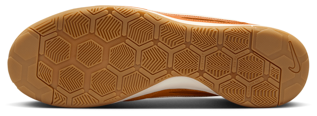 Nike Gato