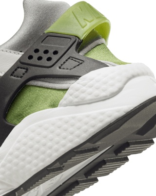 Nike Air Huarache Women's Shoes