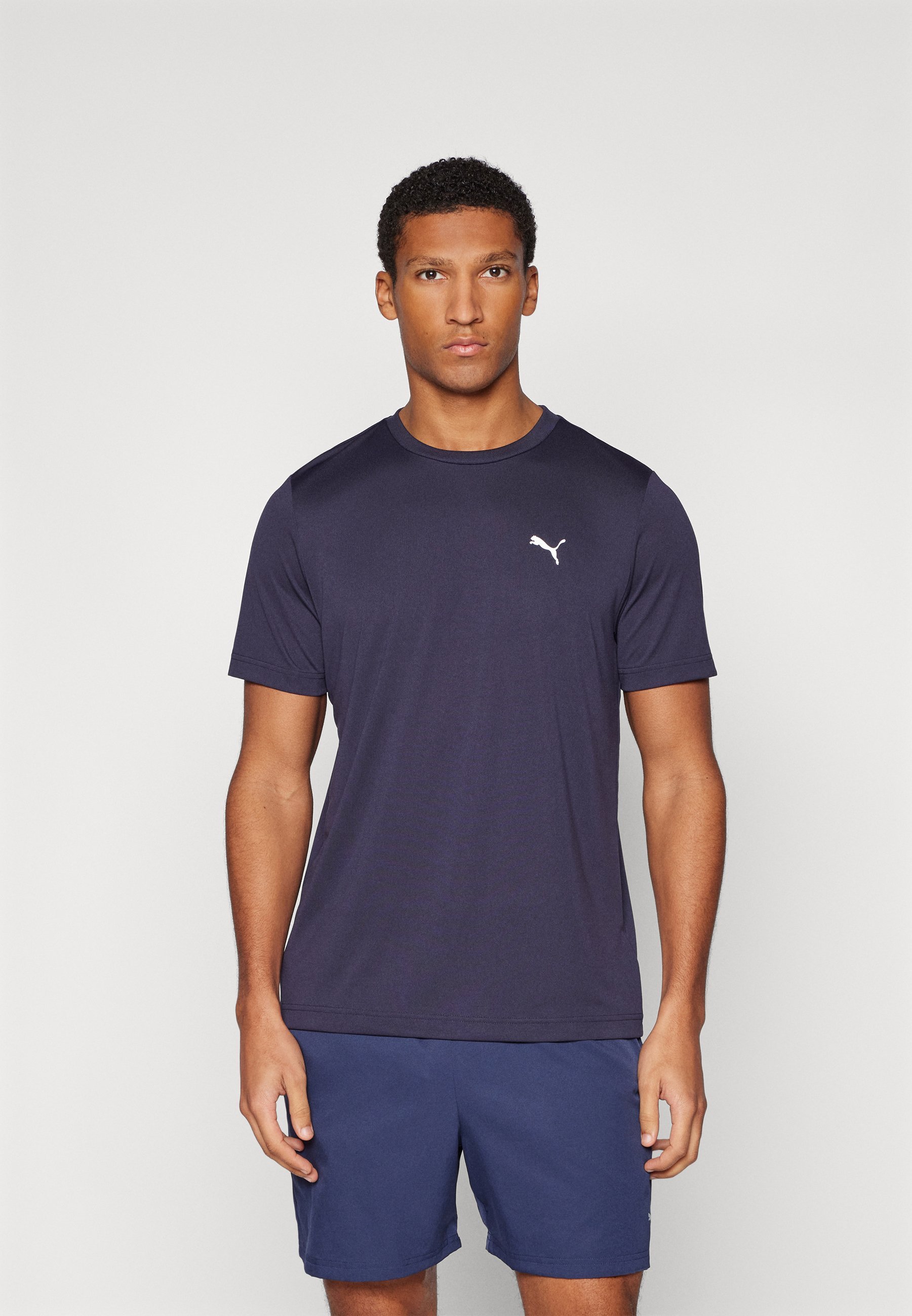 Puma T-shirt met klein logo - Sportshirt - nieuw marineblauw