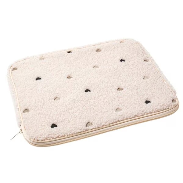 True Spirit Teddy futrola za laptop sa printom srca, bijela, 38cm x 29cm x 3cm