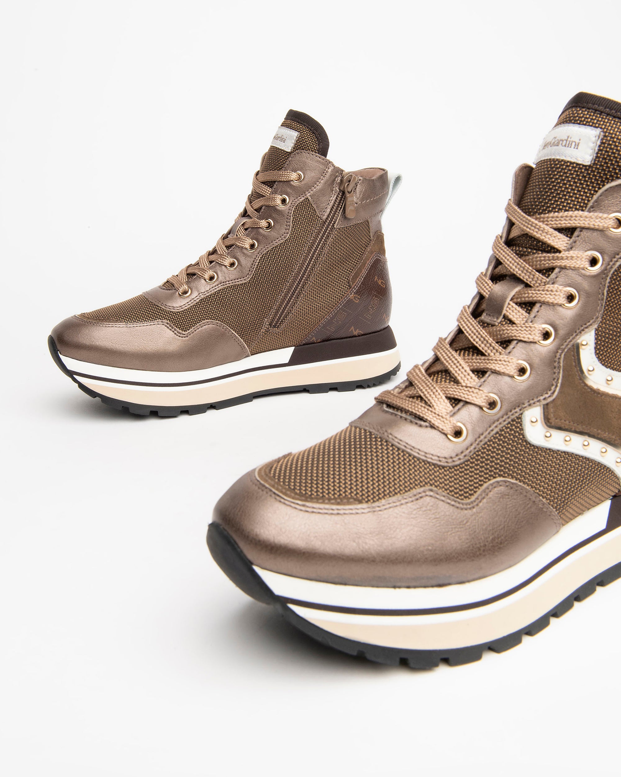  Damen-Sneaker mit hohem Schaft aus Leder und Wildleder