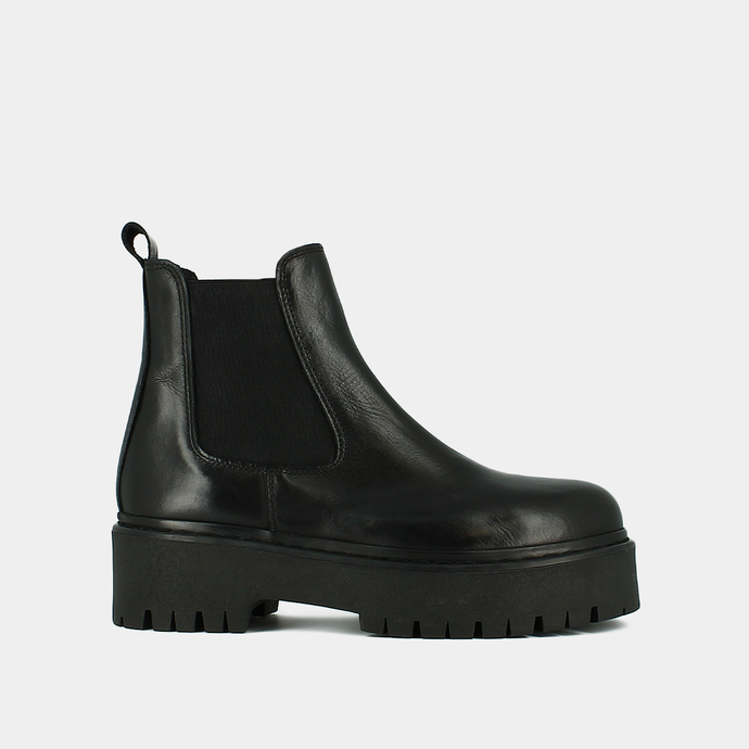 Boots à plateformes et bouts ronds  en cuir noir