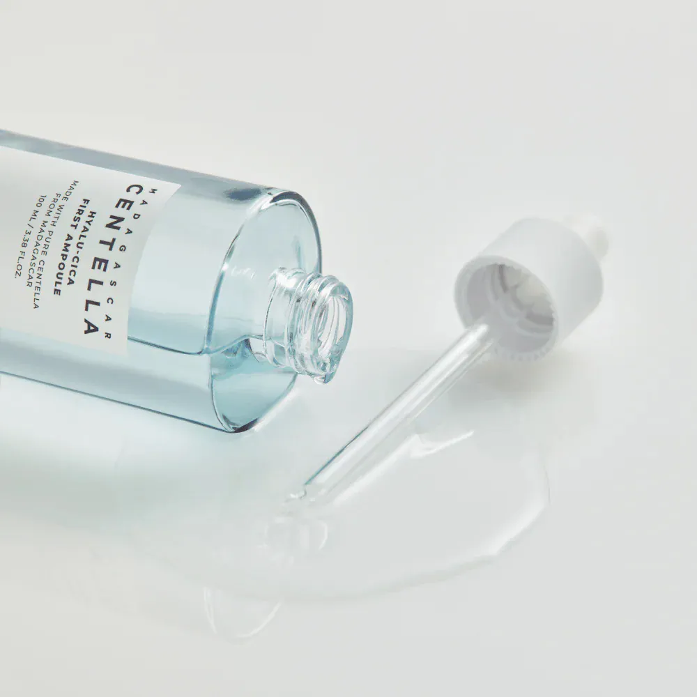 SKIN1004 Madagascar Hyalu Cica First Ampoule