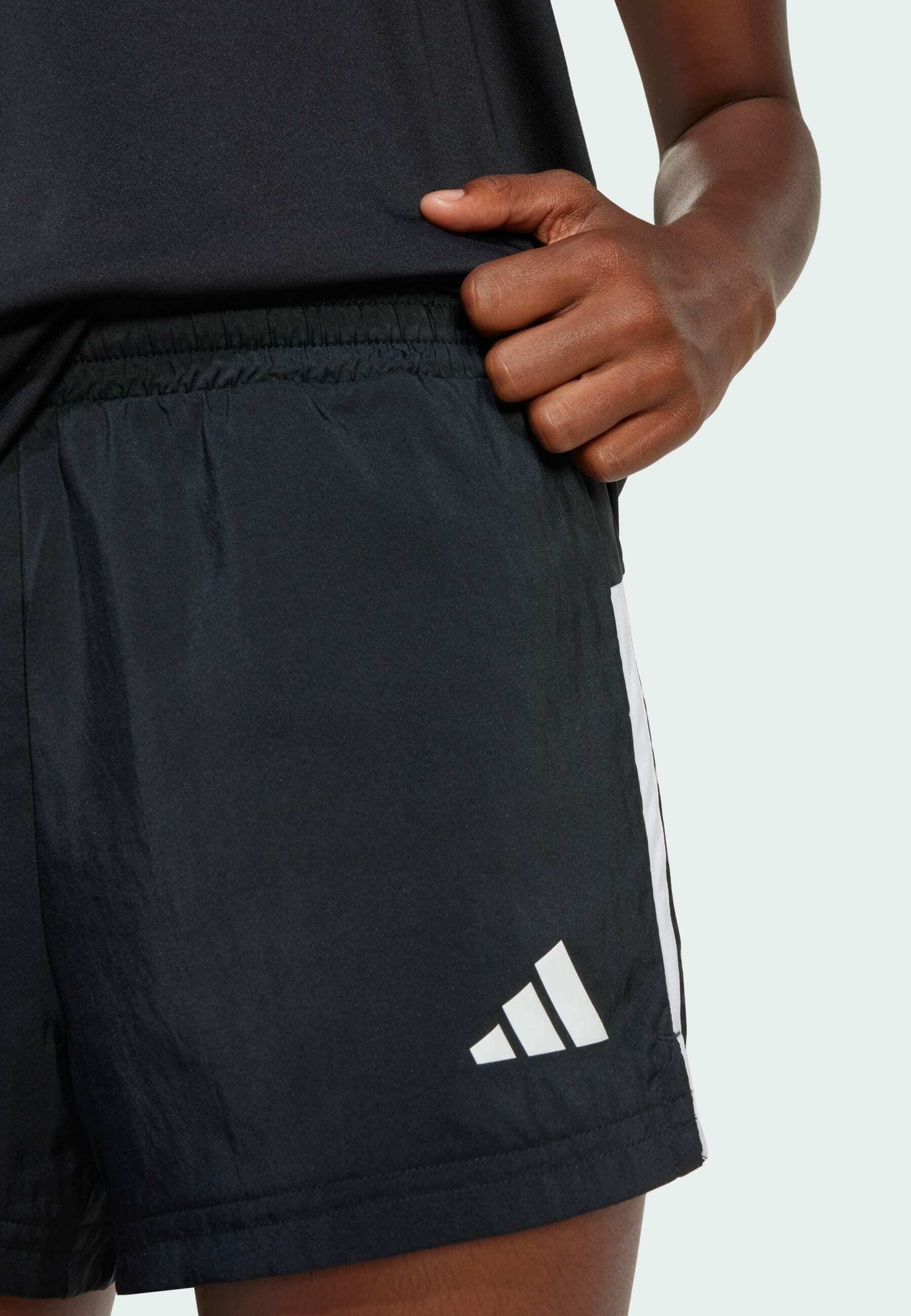 adidas Sportswear ESSENTIALS 3-STRIPES KIDS - Sportshorts - zwart wit