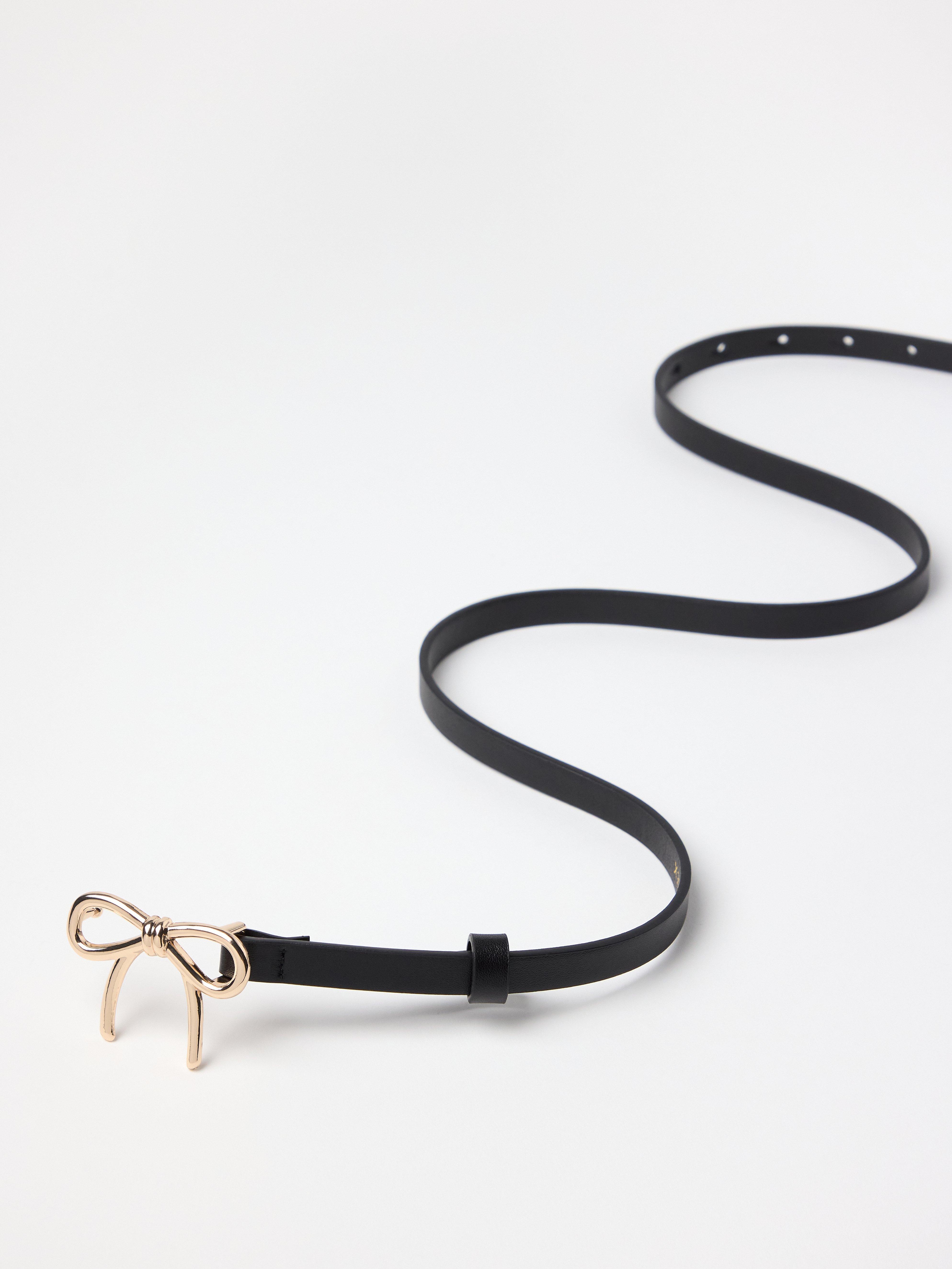 Ceinture étroite avec nœud noir