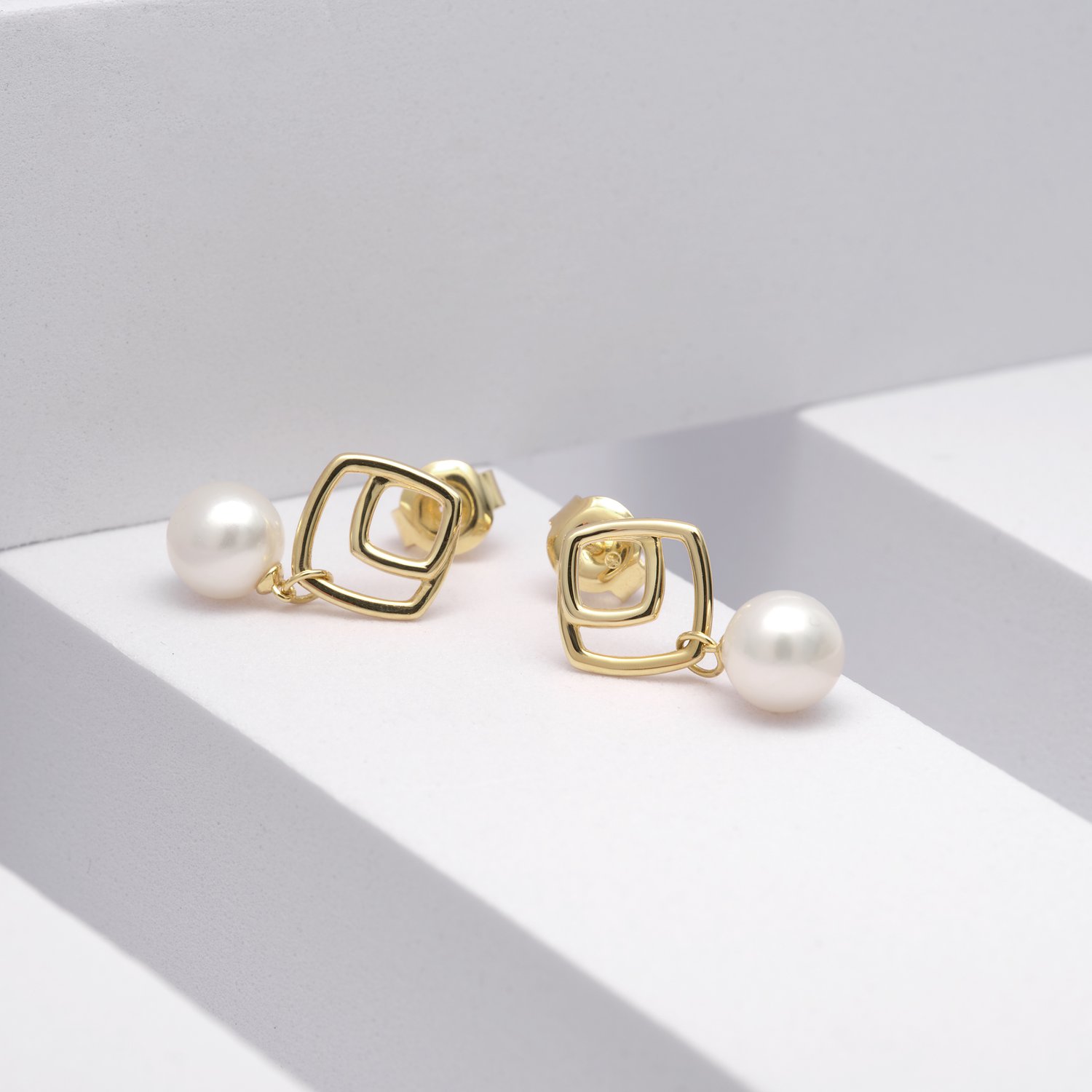 CHRIST Boucles d'oreilles