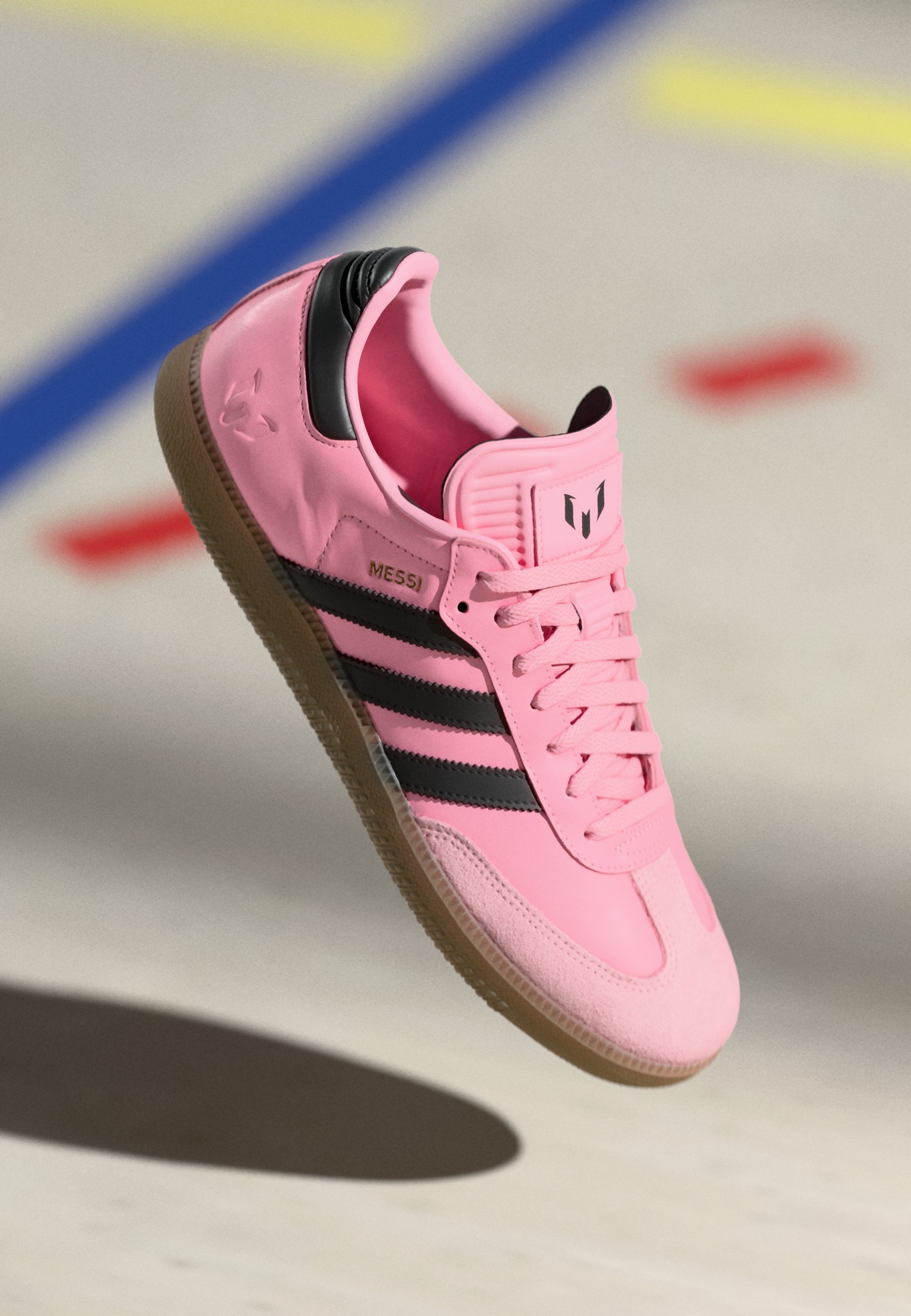 adidas Originals SAMBA MESSI - Kopačky na halový fotbal - světle růžová/černá