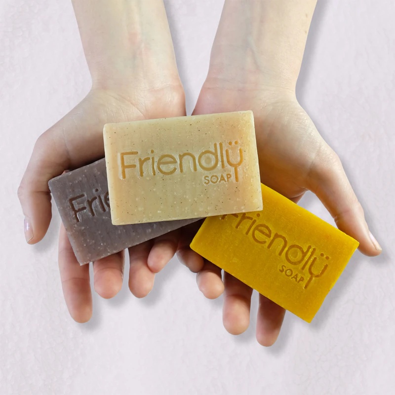 Natūralus muilas „Friendly Soap“: pačiulių ir santalų natūralus muilas
