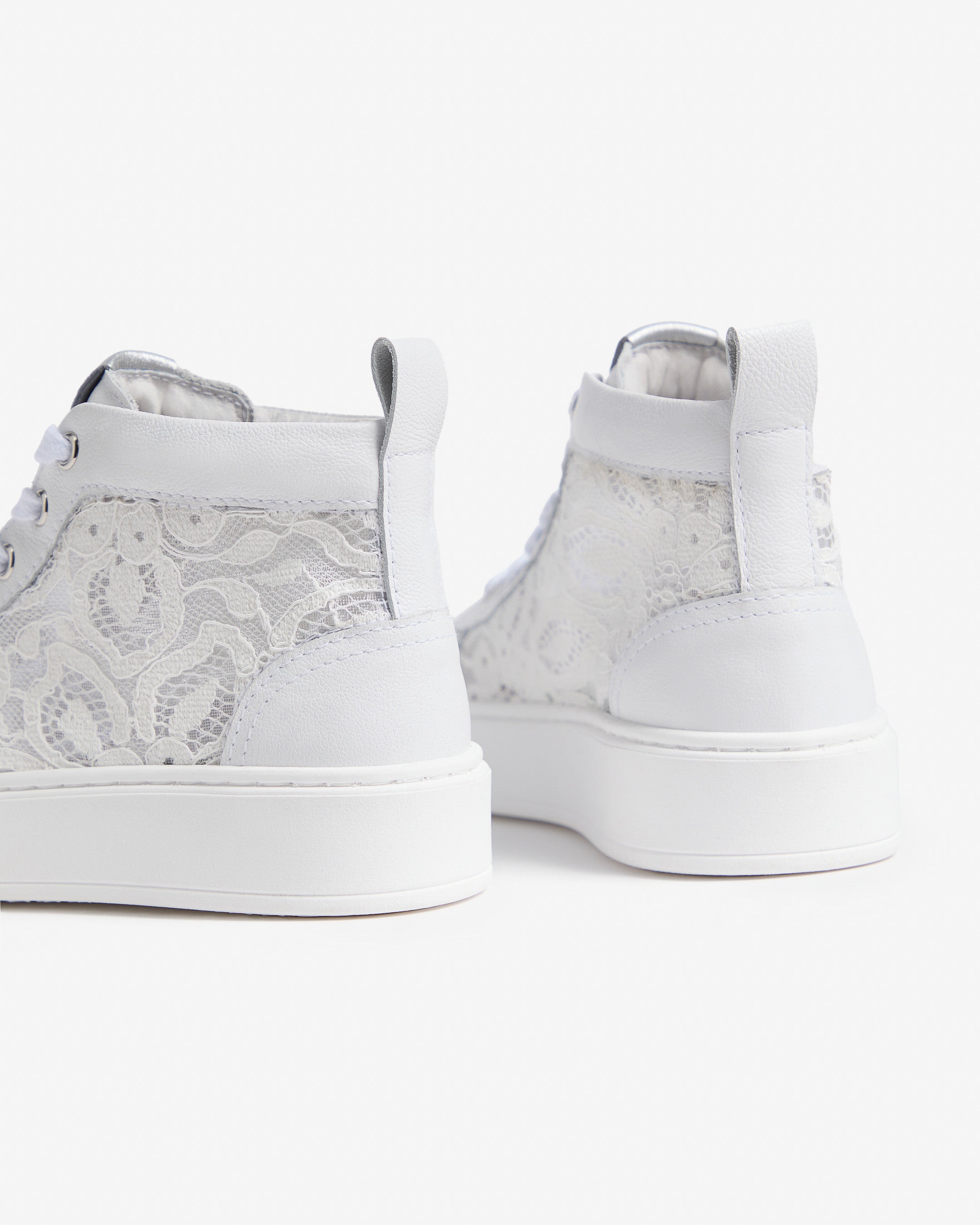  Sneaker für Mädchen aus Stoff und Funktionsmaterial