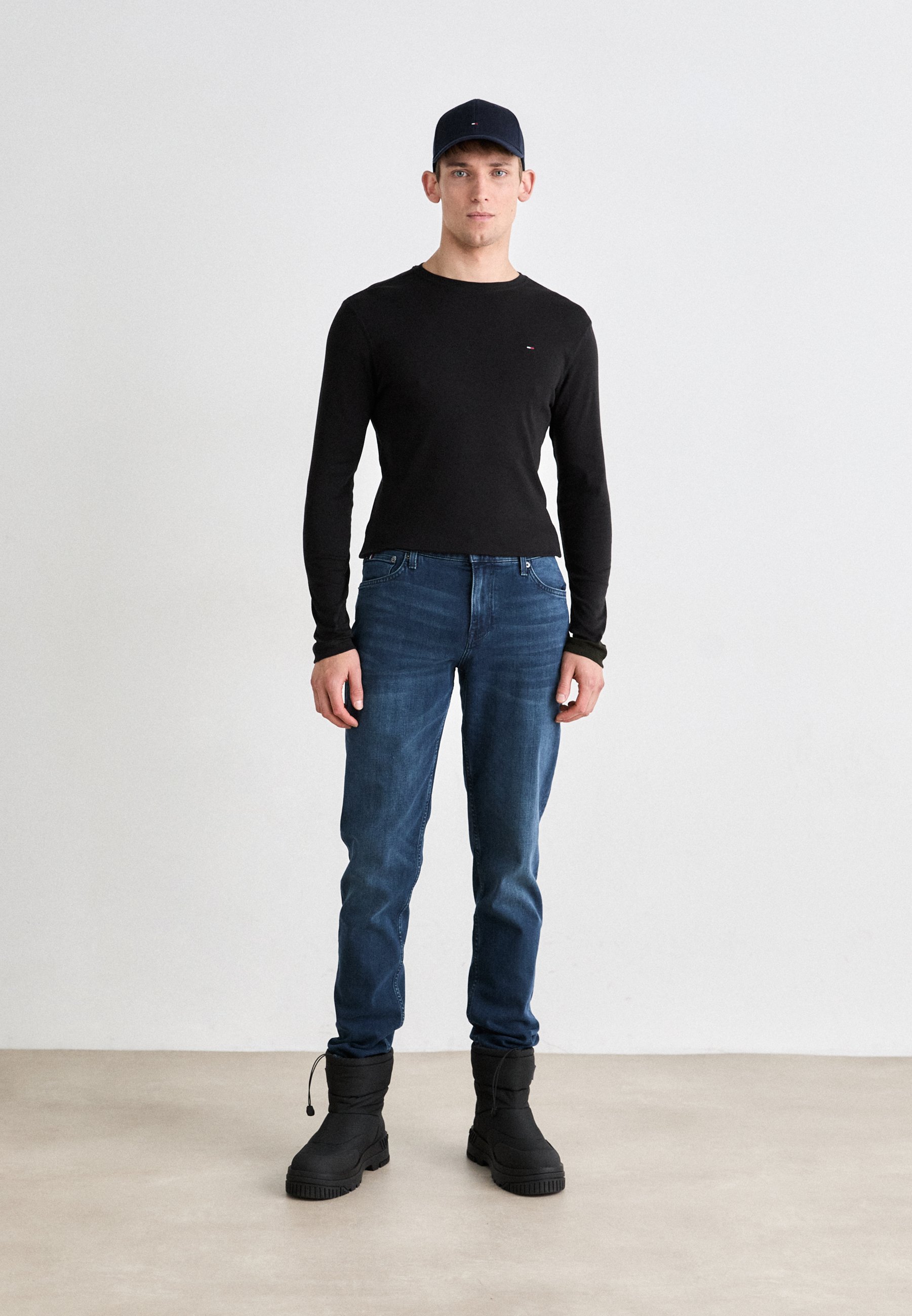 Tommy Jeans ORIGINAL - Top met lange mouwen - zwart