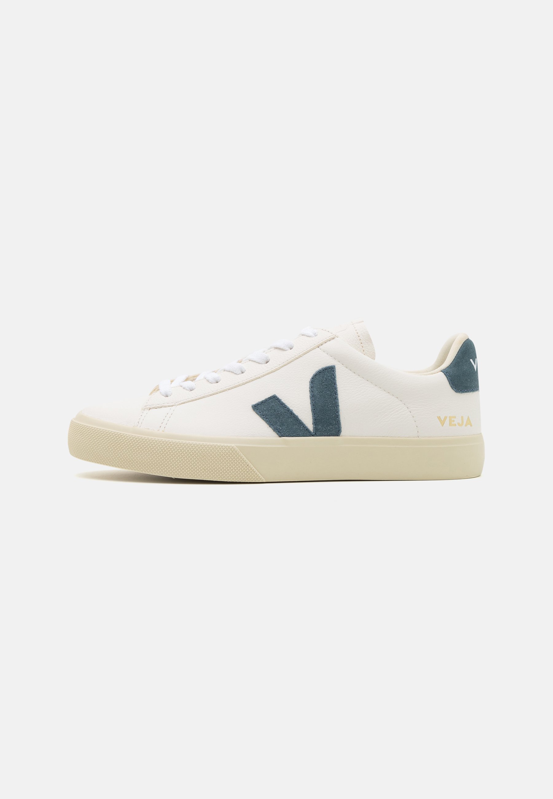 Vedi scarpe da ginnastica basse