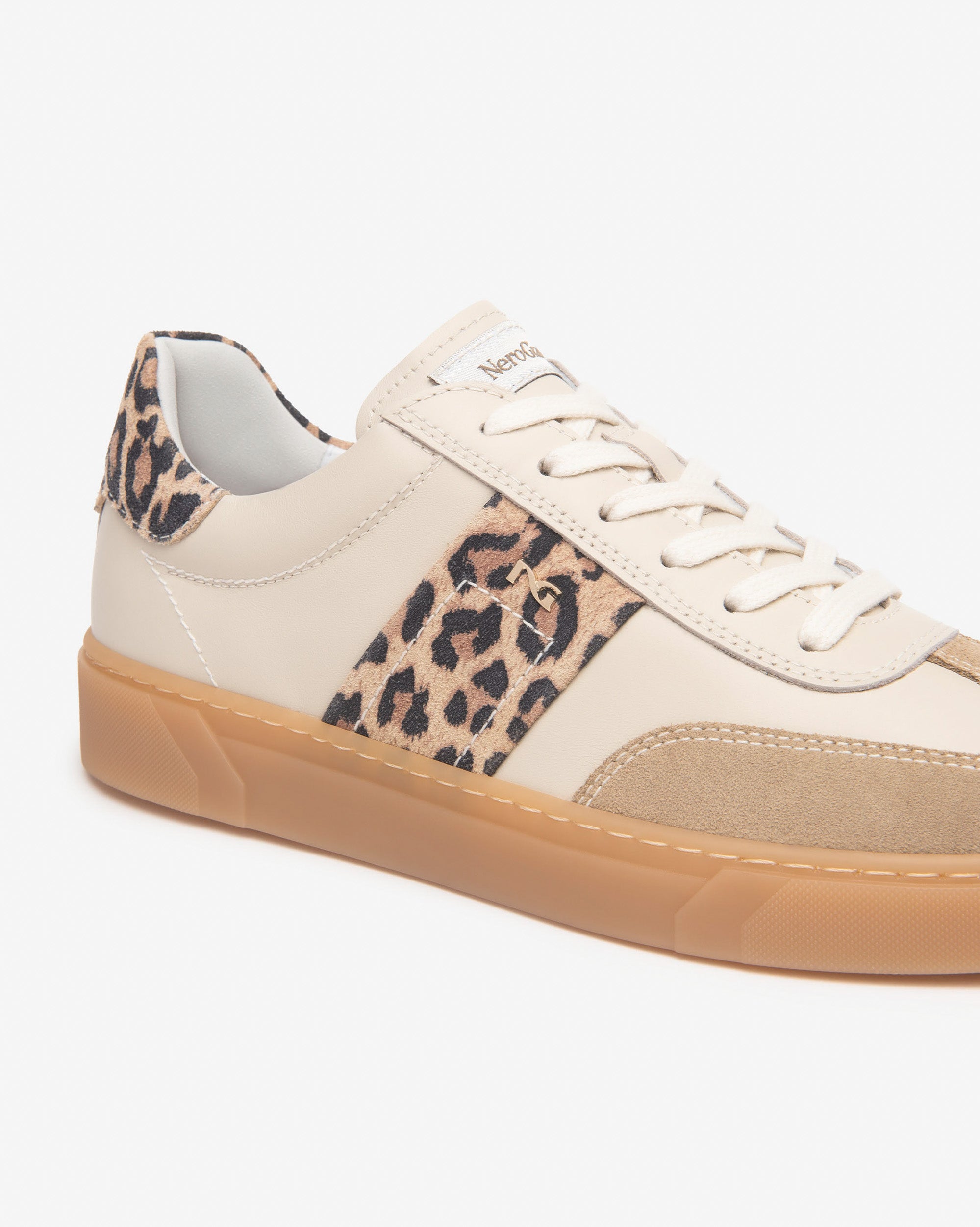  Damen-Sneaker aus Leder, Wildleder und Funktionsmaterialien