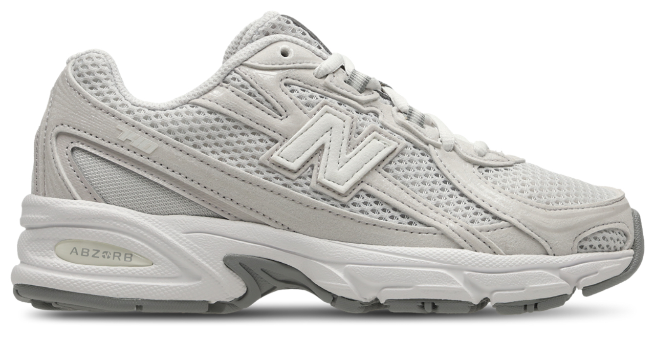 New Balance 740