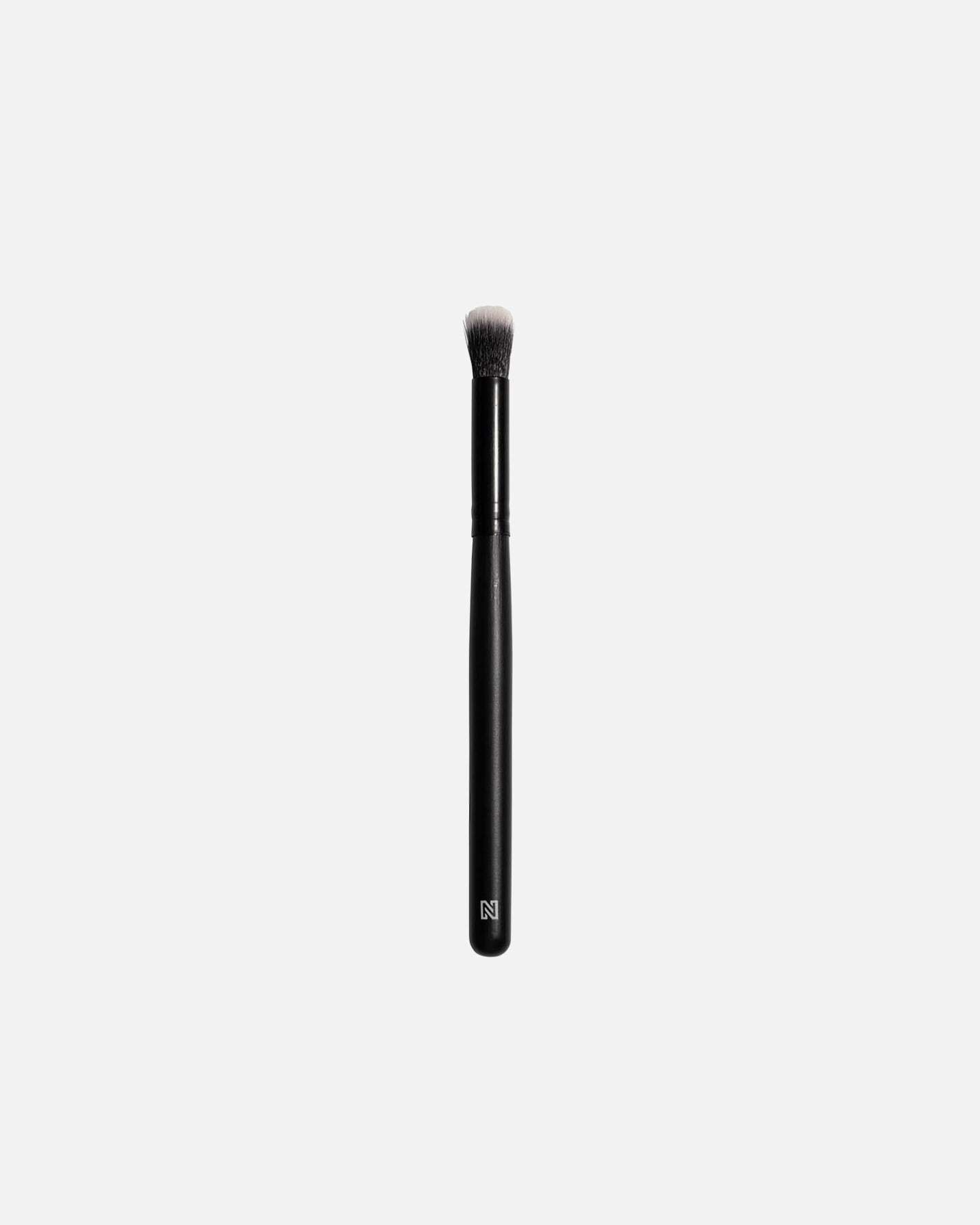 BEAUTY Četkica za puder i sjenilo za konture - crna