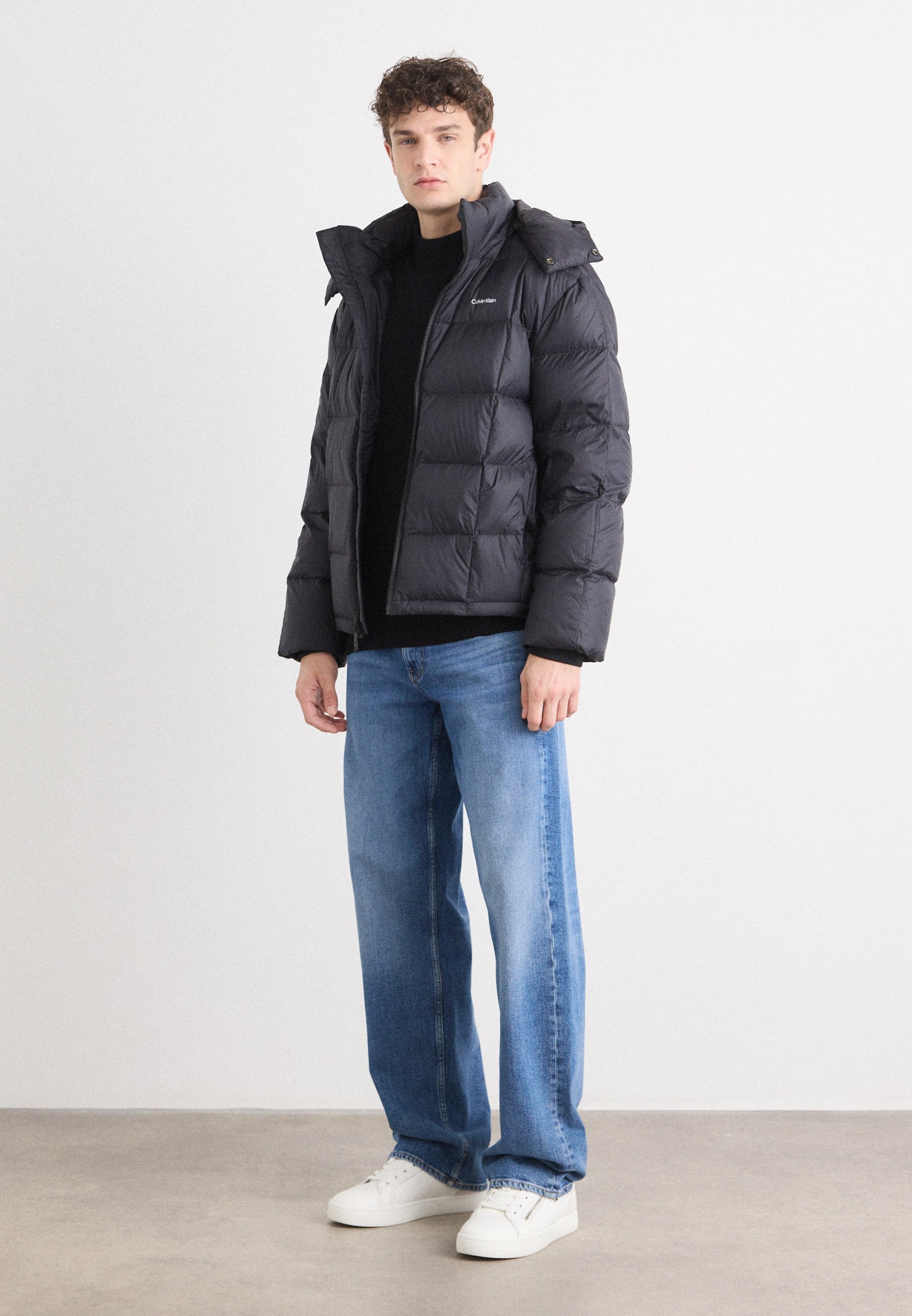 Calvin Klein Doudoune à capuche amovible - noire