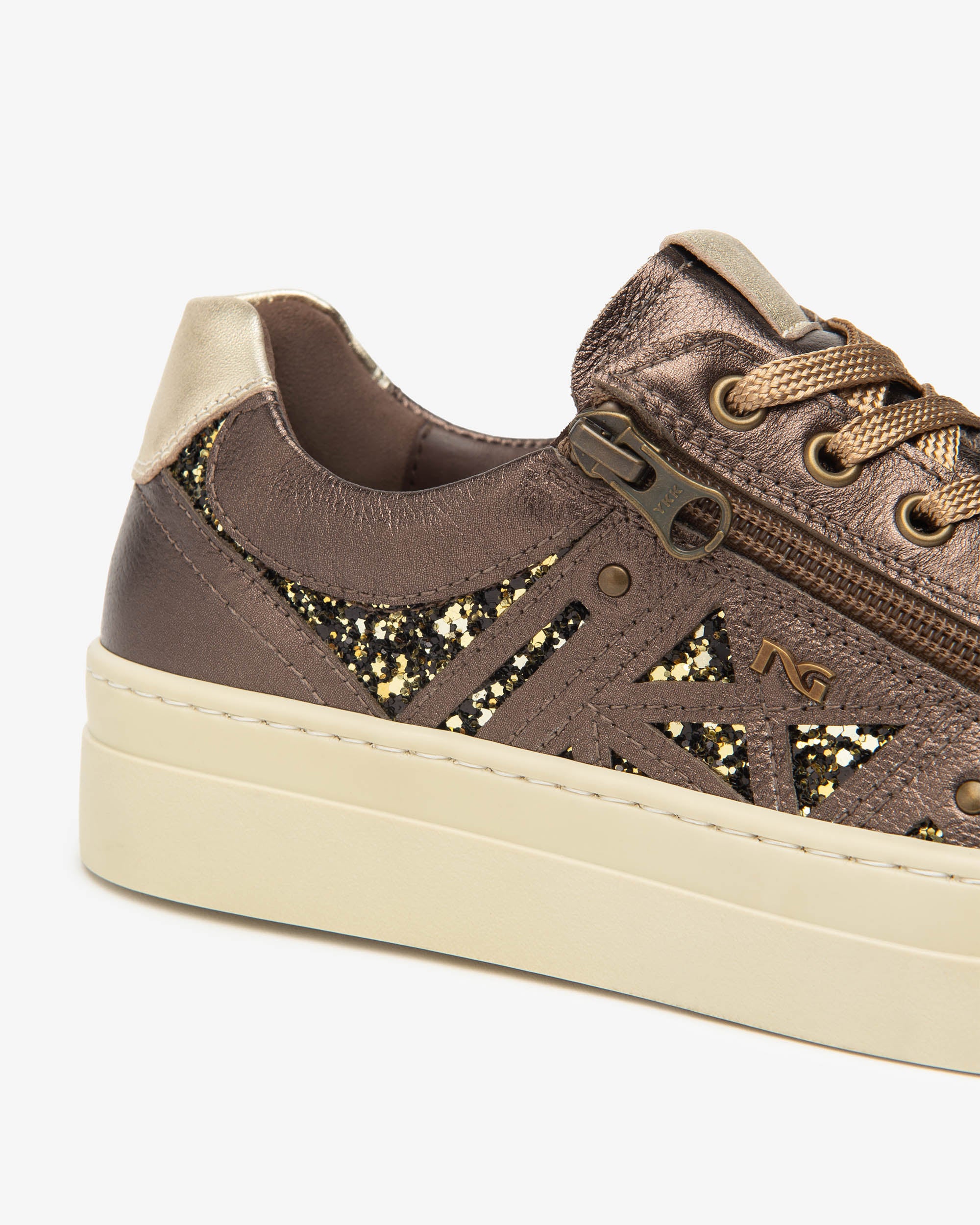  Damen-Sneaker aus Leder und Funktionsmaterial