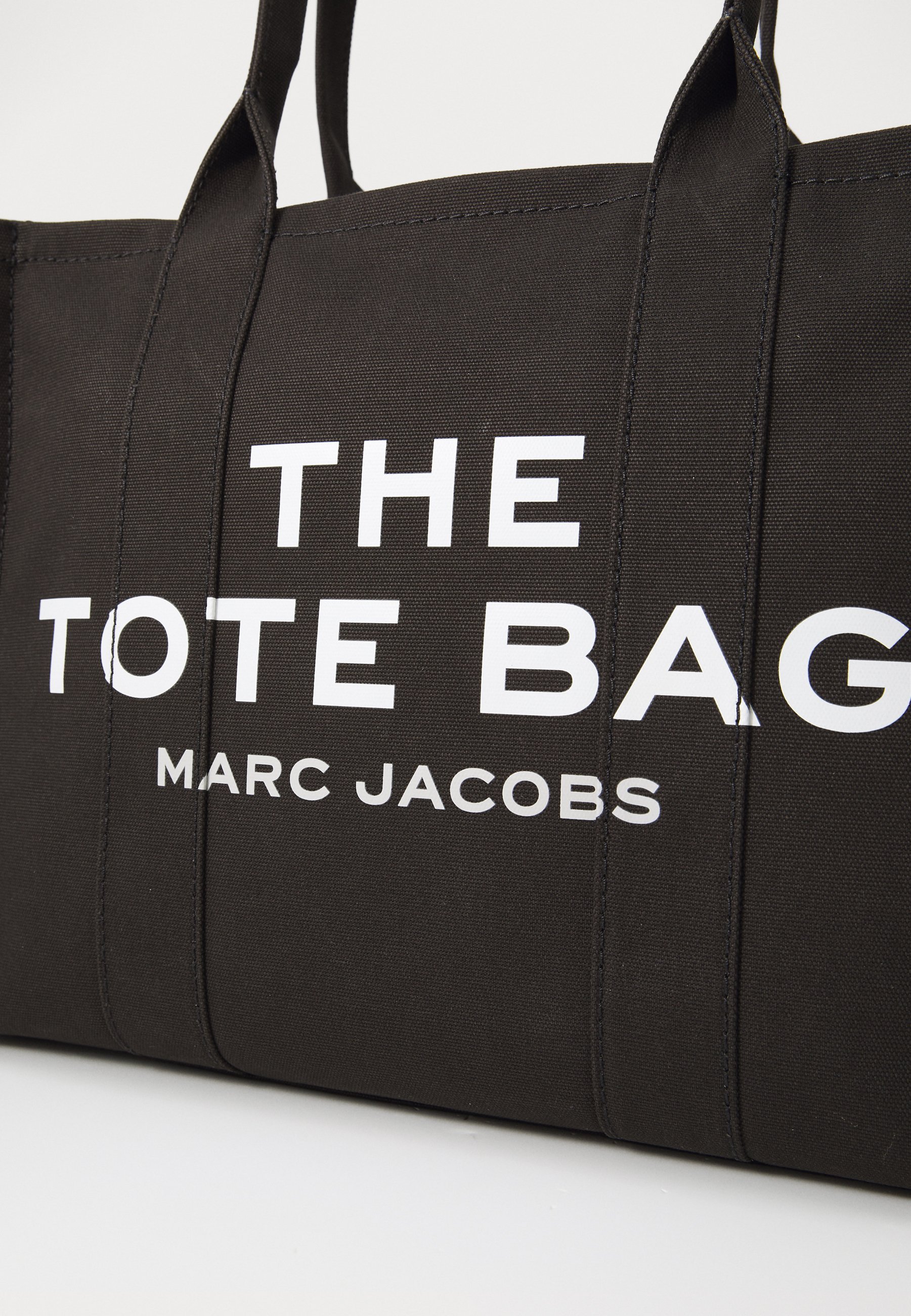 MARC JACOBS DE GROTE TOTE - Draagtas - zwart