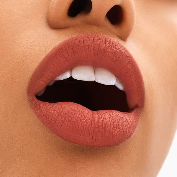 Mac Locked Kiss 24H