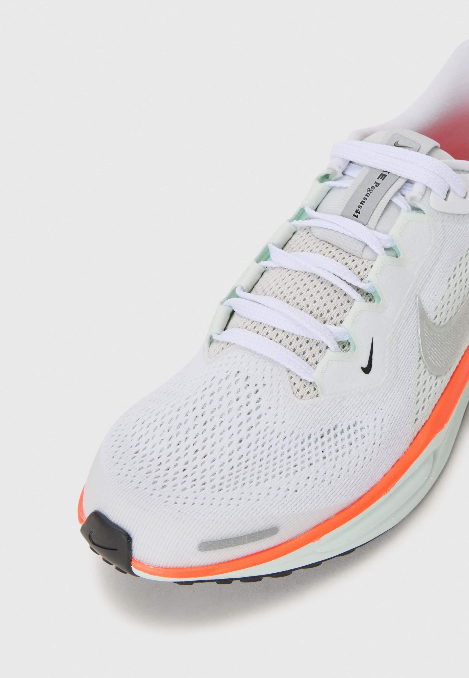 Nike Performance AIR ZOOM PEGASUS 41 UNISEX - Road running shoes - white/metal-coloured/silver-coloured/barely green/bright crimson