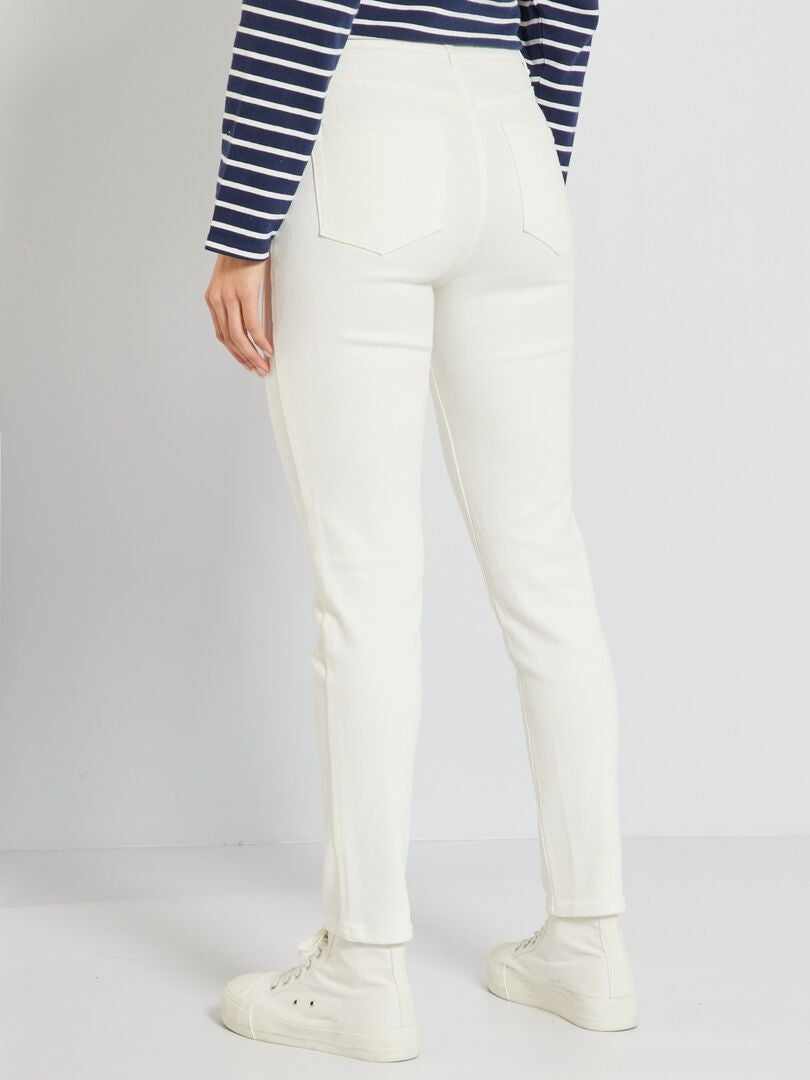 Jeansy slim stretch - 32L - BIAŁE