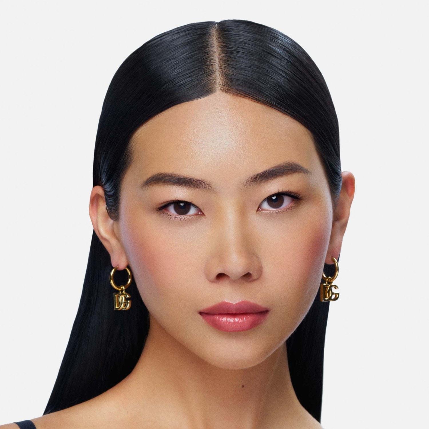 „Dolce&Gabbana“ makiažo pagrindas „Blueberry Nutri-Tint“ – 30 ml