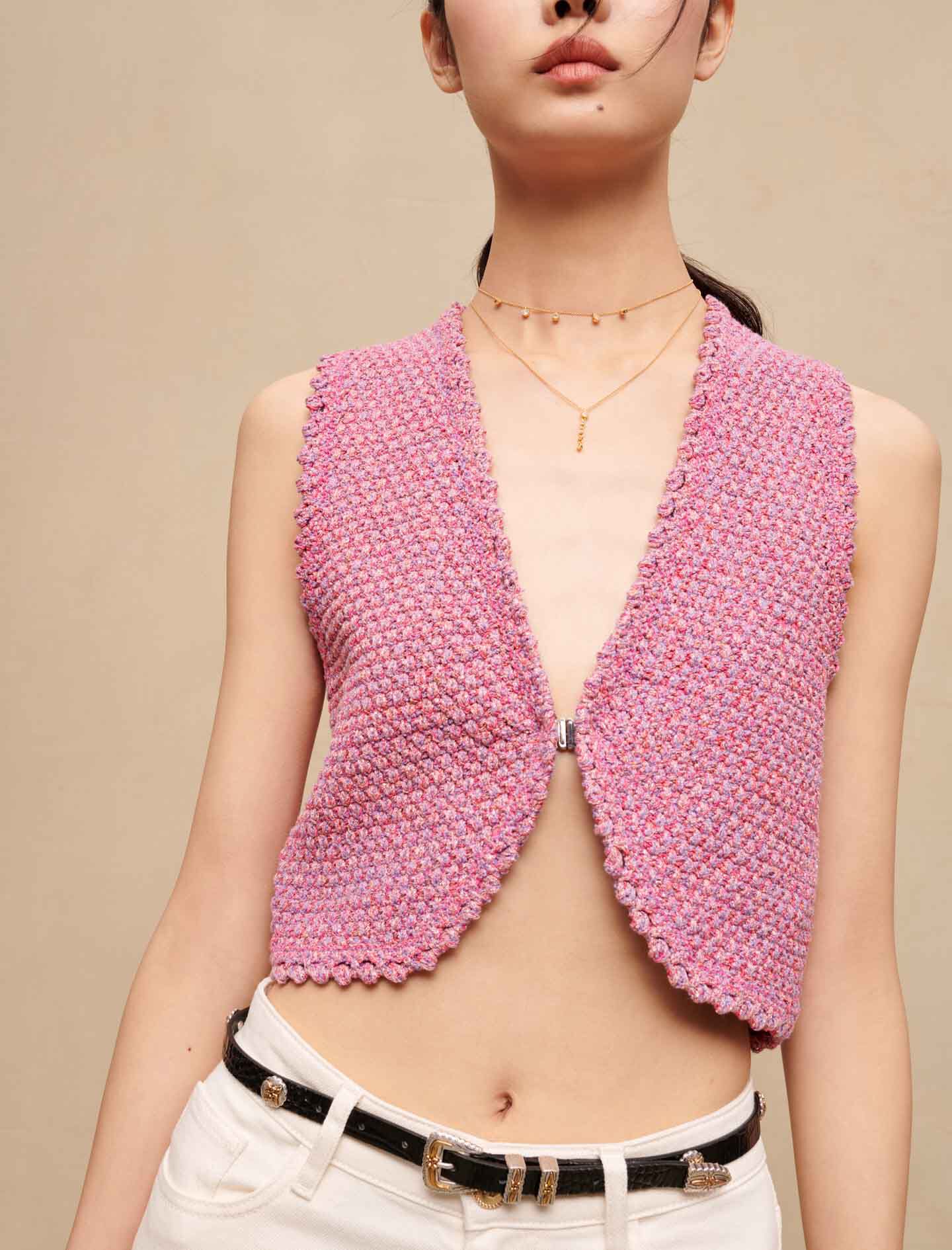 Top scurt roz din tweed