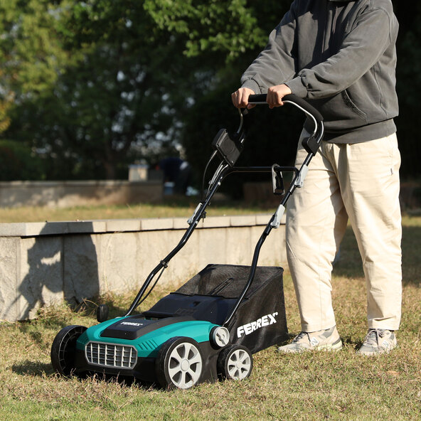 Scarificator și rolă de aerare, dispozitiv combinat 2 în 1