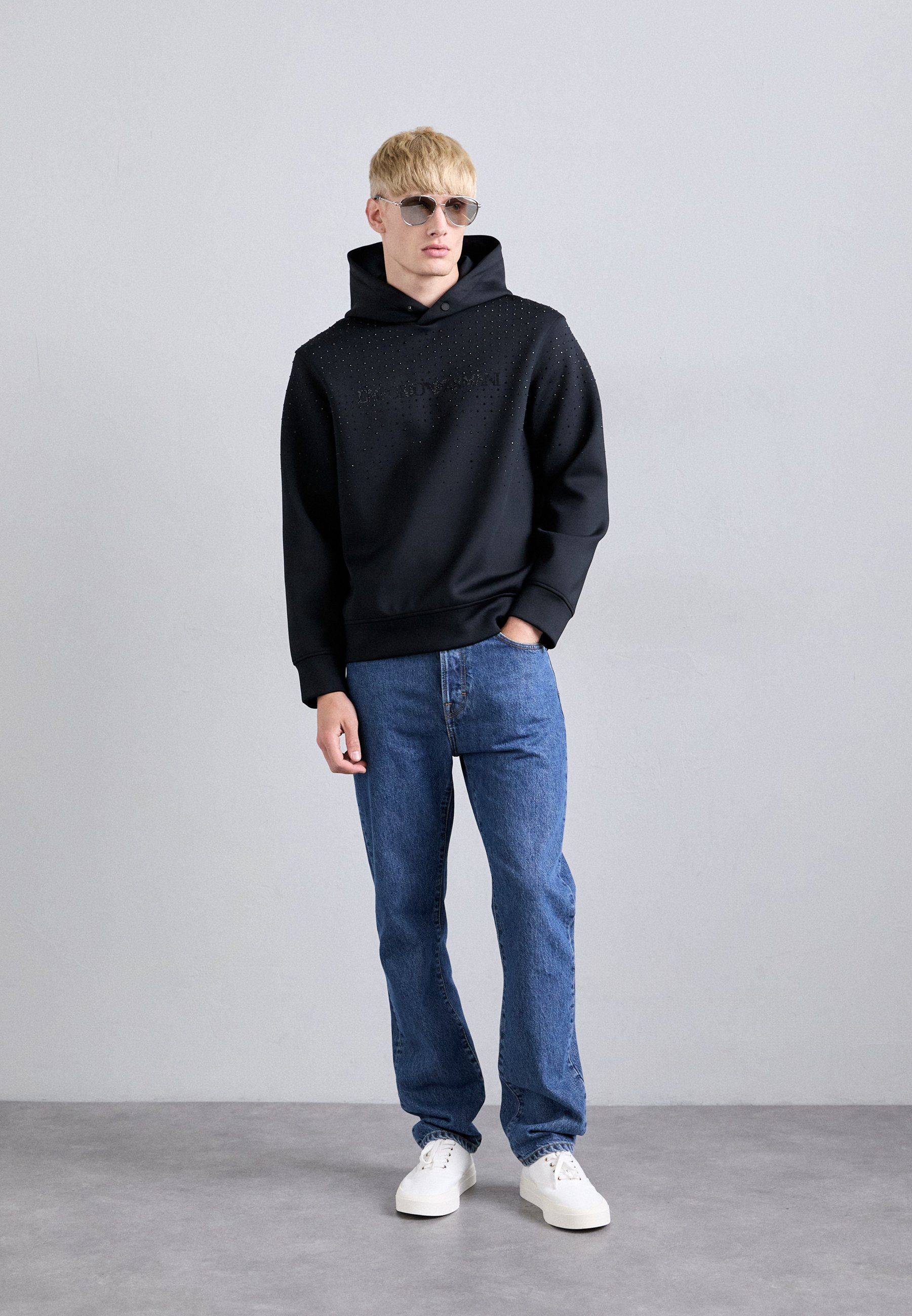 Sweat-shirt Emporio Armani - beauté noire
