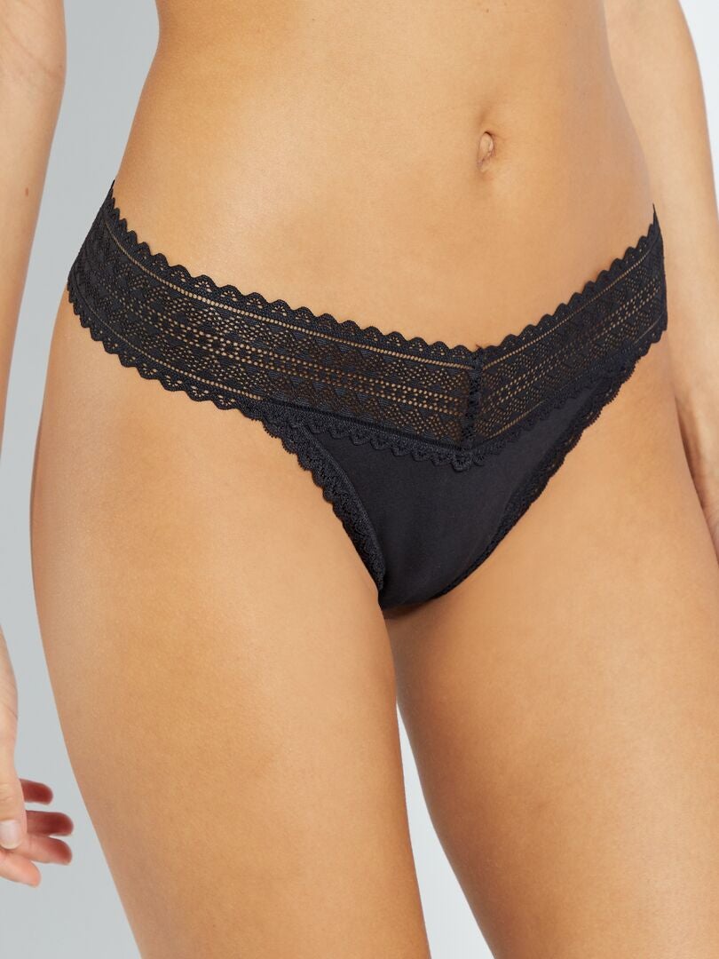 Conjunto de 3 calcinhas fio dental de algodão e renda - PRETAS