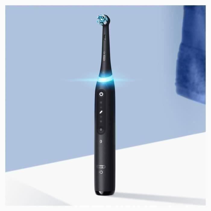 Brosse à dents électrique ORAL-B iO5 connectée - noir - Bluetooth, 1 brossette et 1 étui de voyage