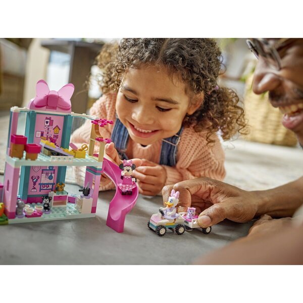 LEGO Disney 43274 Minniein hotel za kućne ljubimce