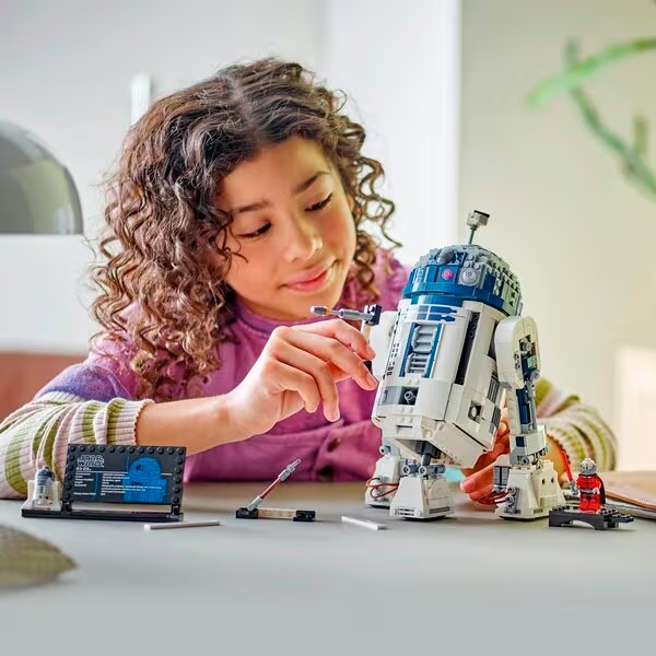 LEGO Zvaigžņu kari 75379 R2-D2