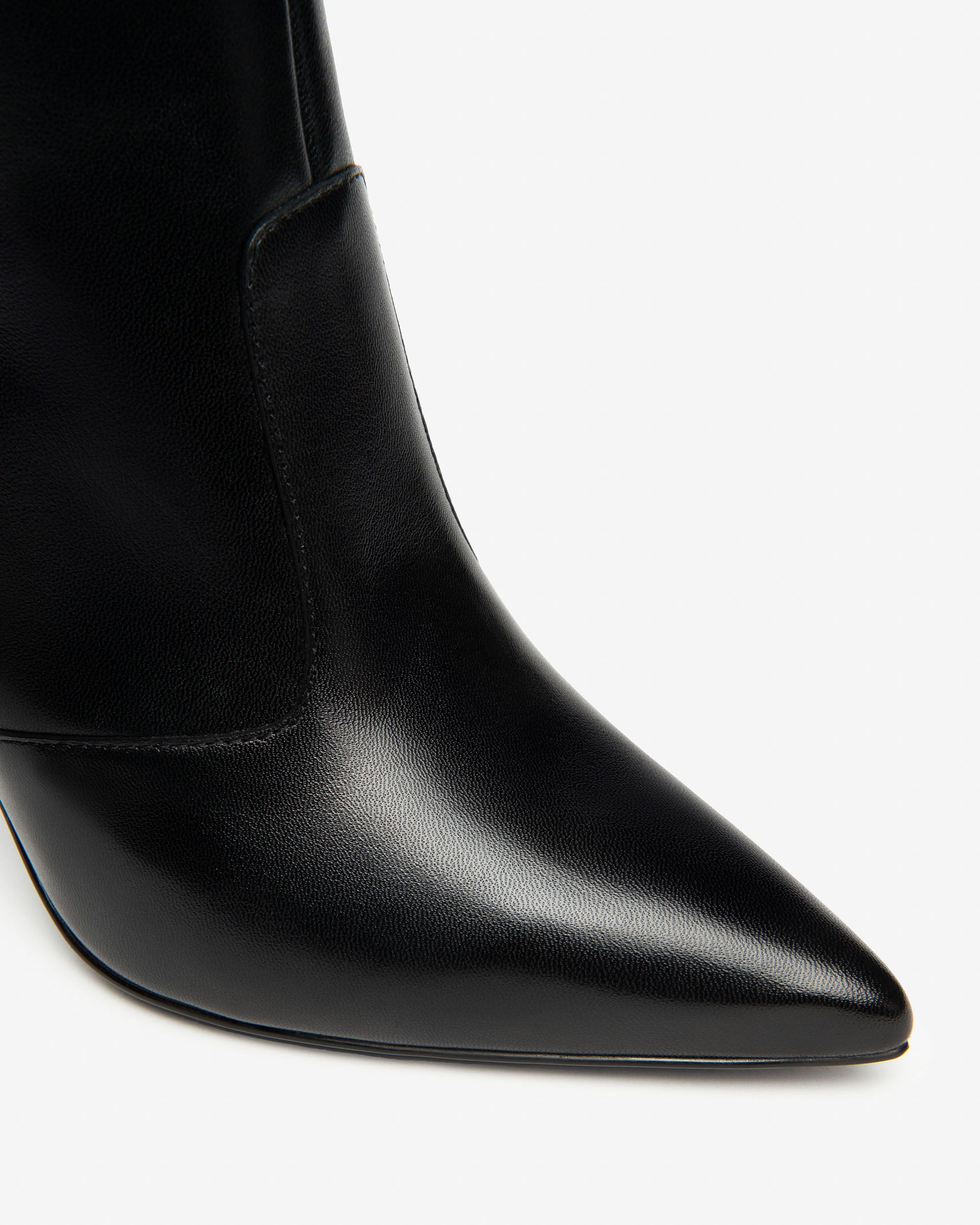  Damen-Ankle-Boots aus Leder