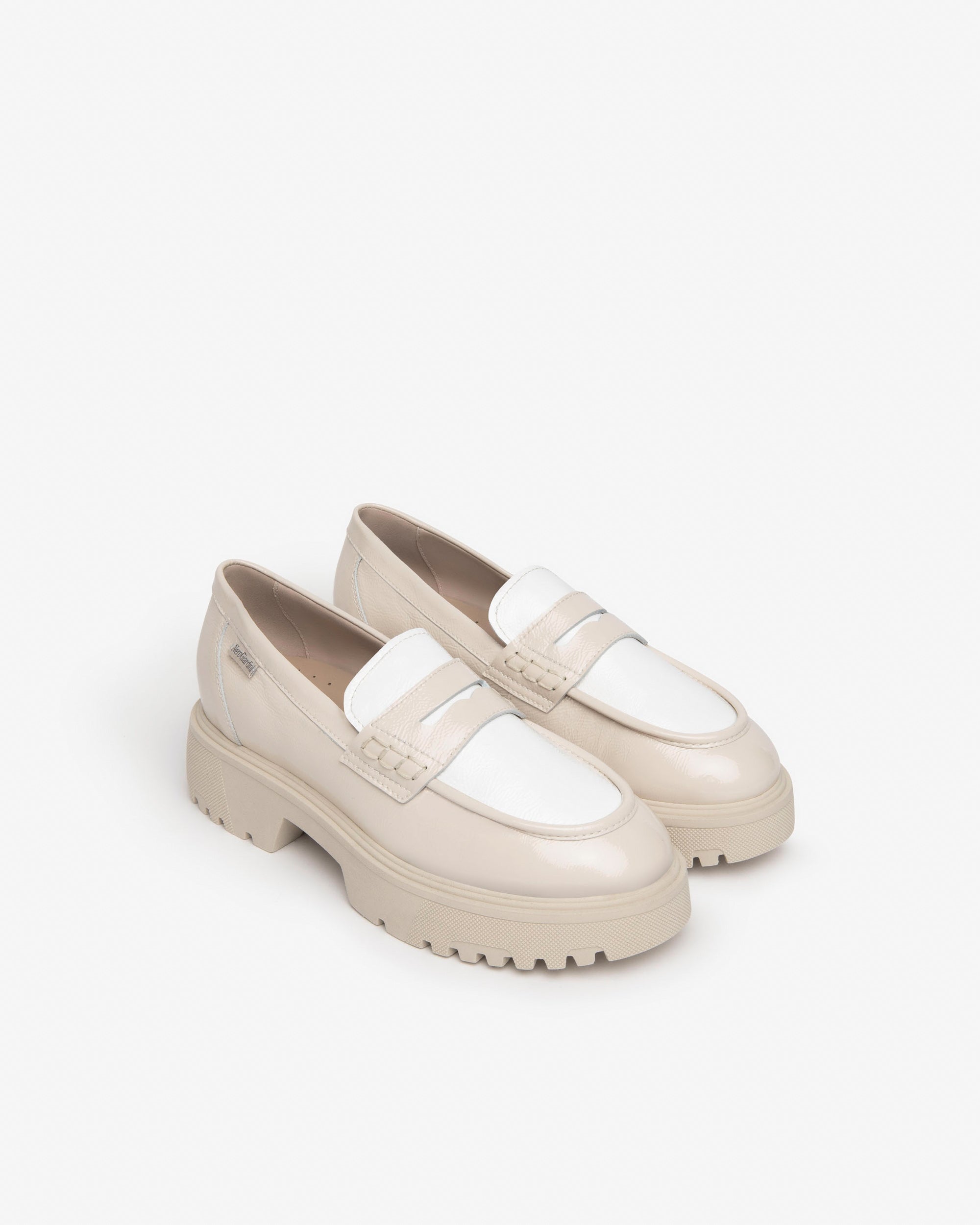  Damen-Mokassins aus Lackleder