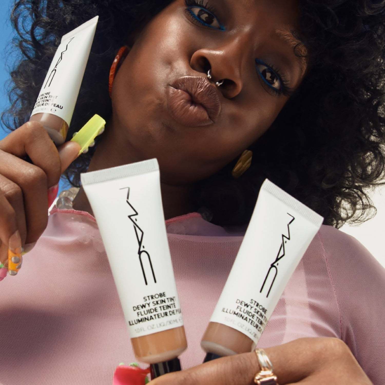 MAC Foundation Strobe Dewy Skin Tint - 30 ml