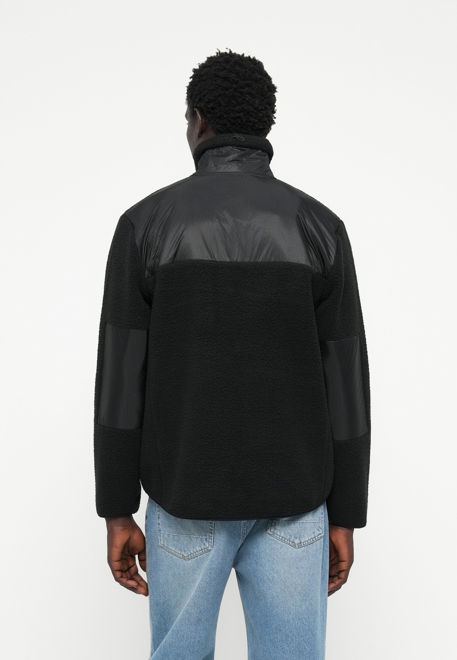 Fleece jassen en truien van Rains