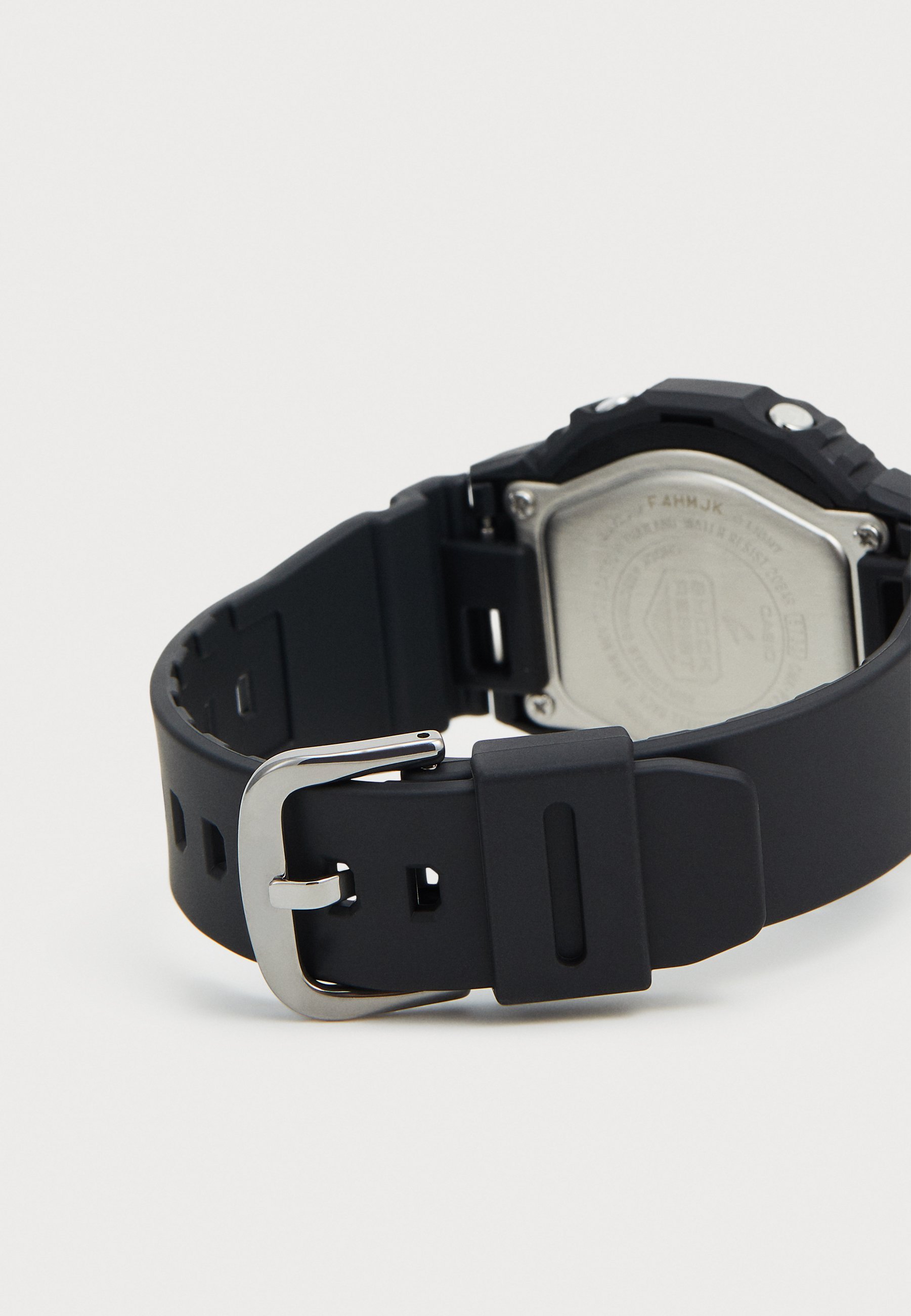 Orologio cronografo G-SHOCK GMA-P2100SA-1A1 - nero