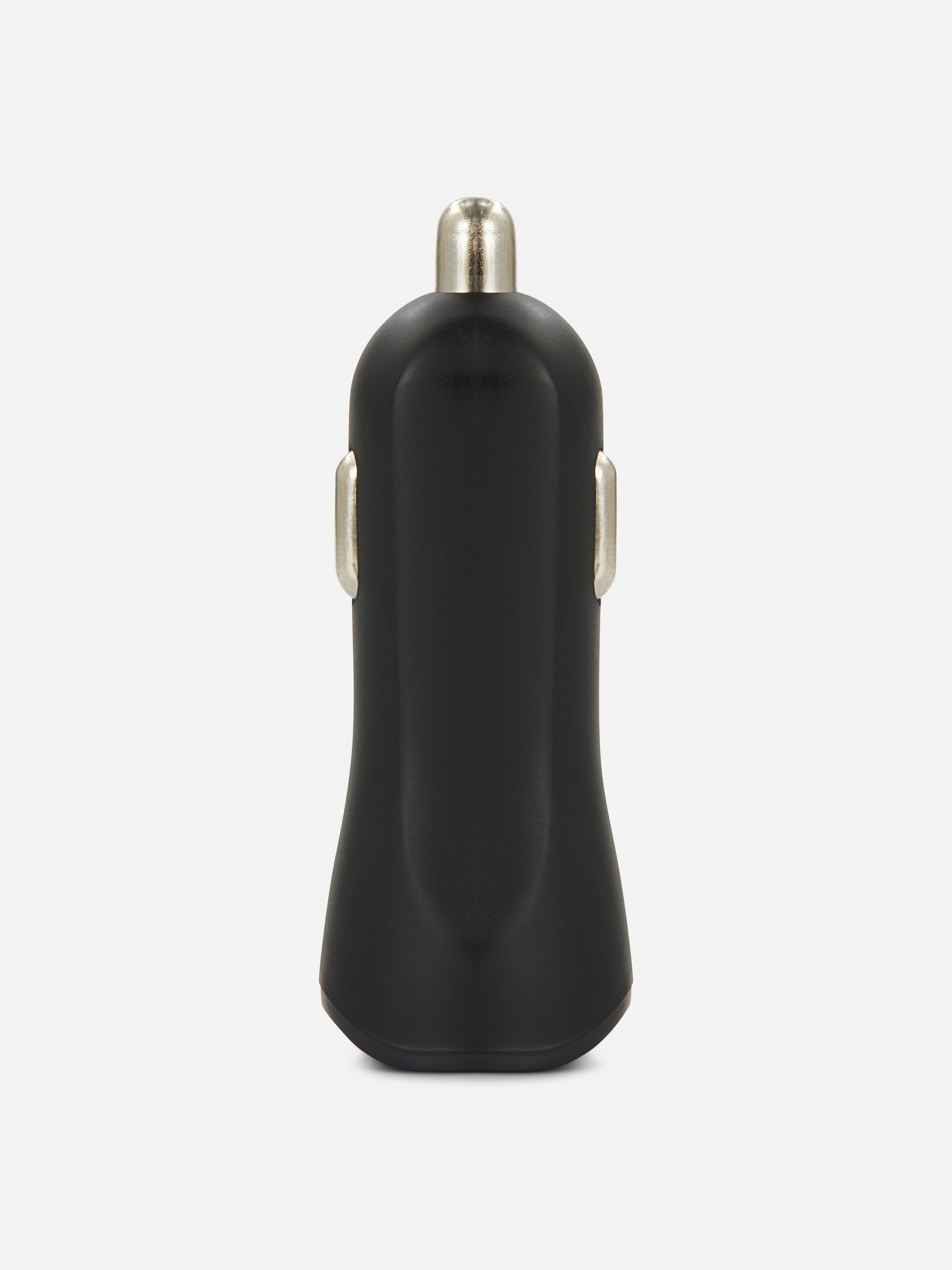 Încărcător auto dual USB Încărcați-vă dispozitivele din mers cu acest încărcător auto multi-port.