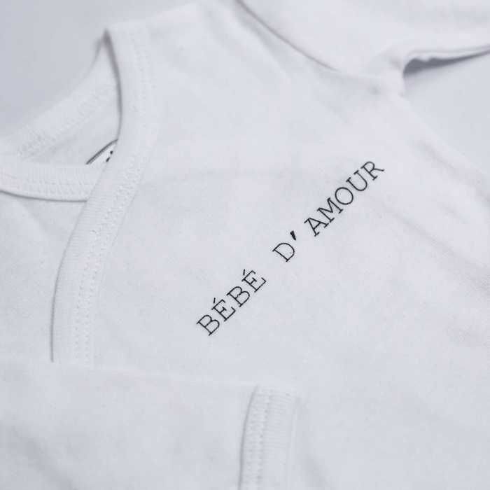 Trois Kilos Sept Body naissance - Bébé d'Amour