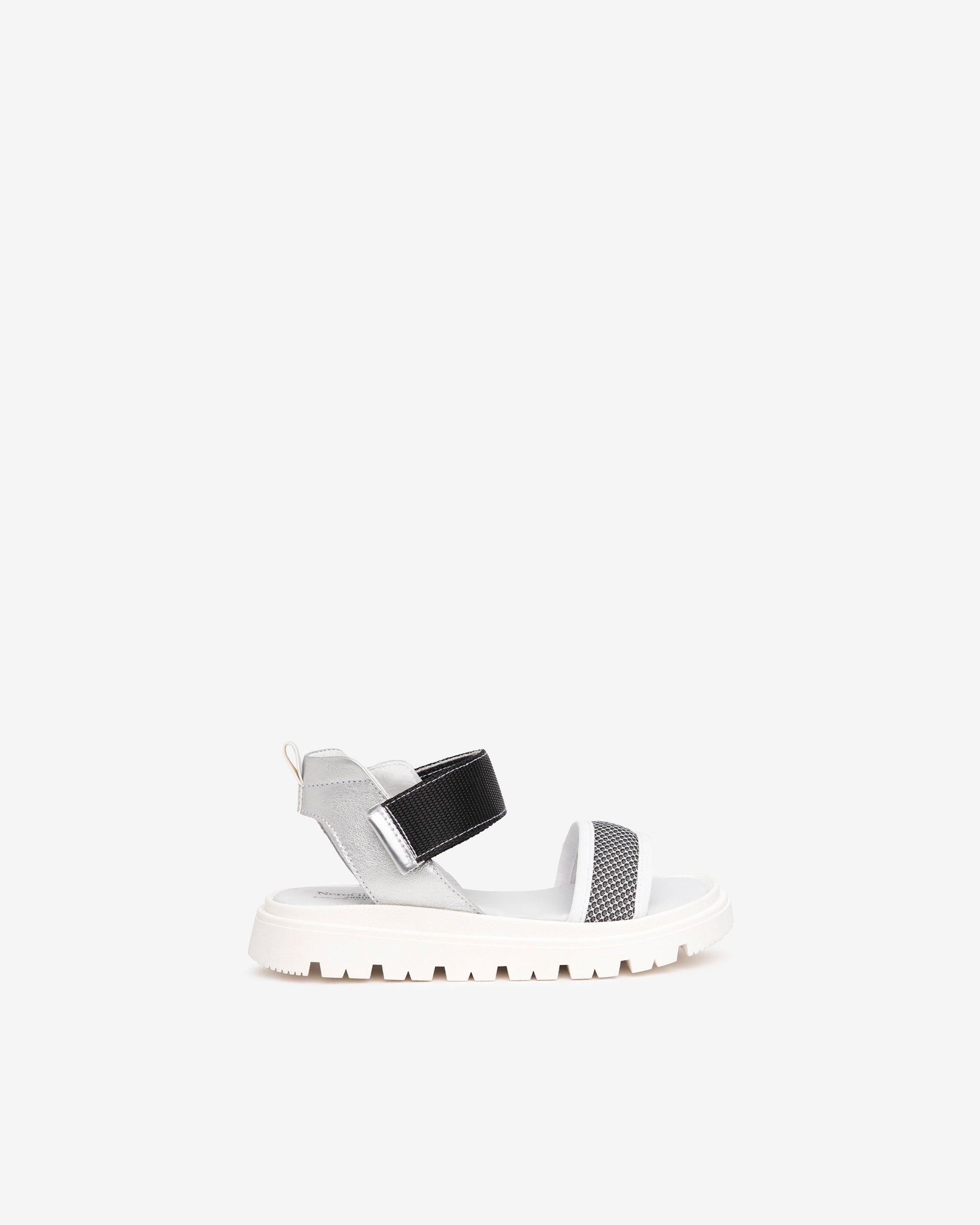  Canvas- und Ledersandalen für Teenager-Mädchen